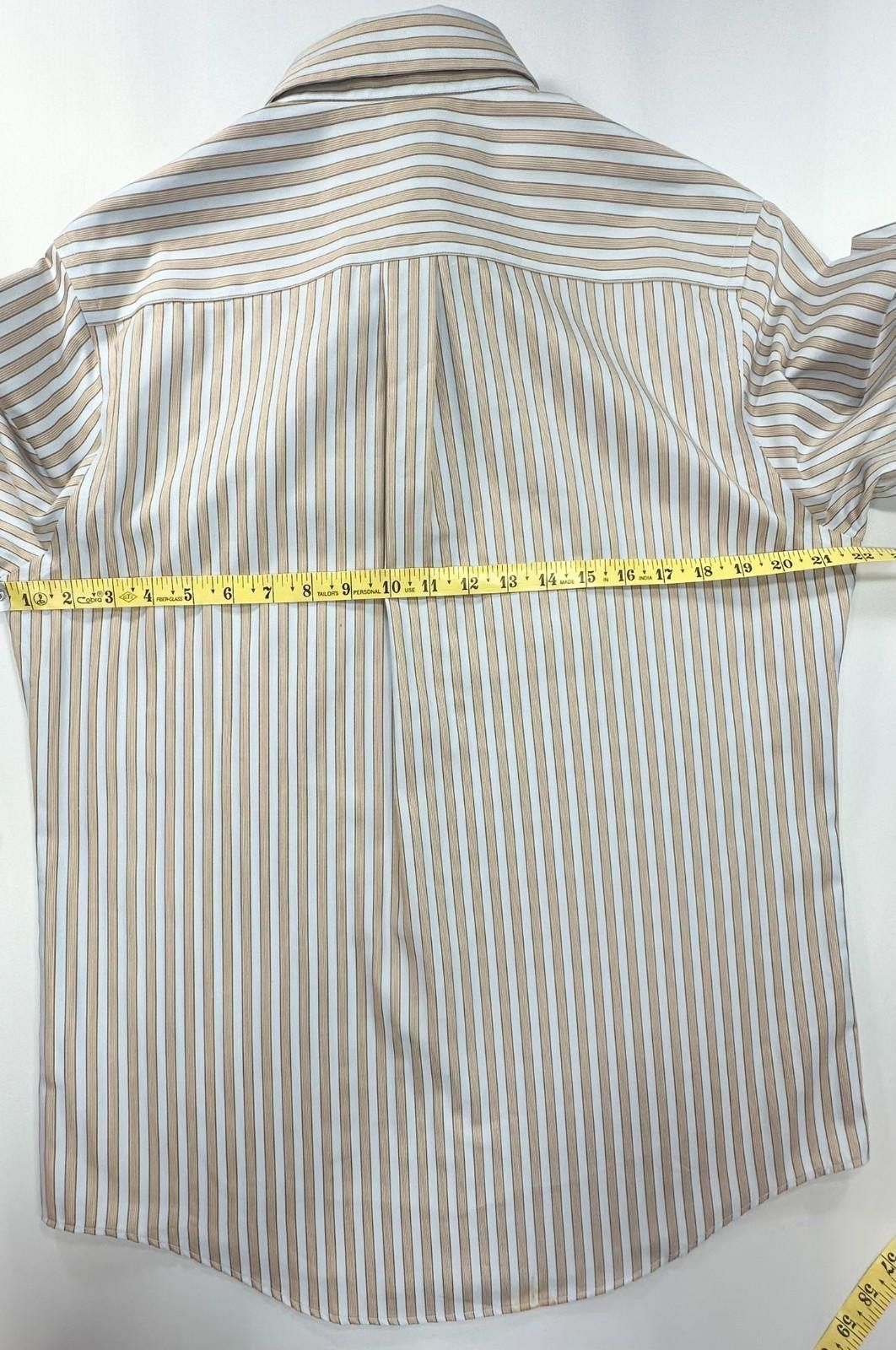 Banana Republic Banana Republic Non Iron Classic Fit Button-Up Men S 14-14.5 Size 36R - 4 Thumbnail