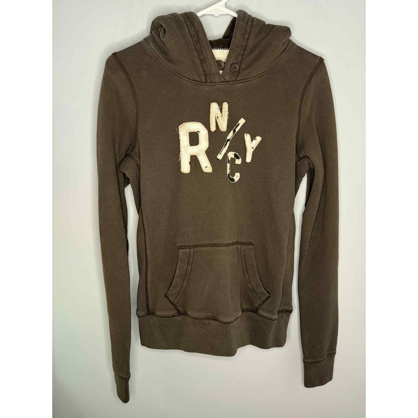 Ruehl No. 925 RUEHL No. 925 West 8th Street Graphic Hoodie Brown Womens M Size M / US 6-8 / IT 42-44 - 3 Thumbnail