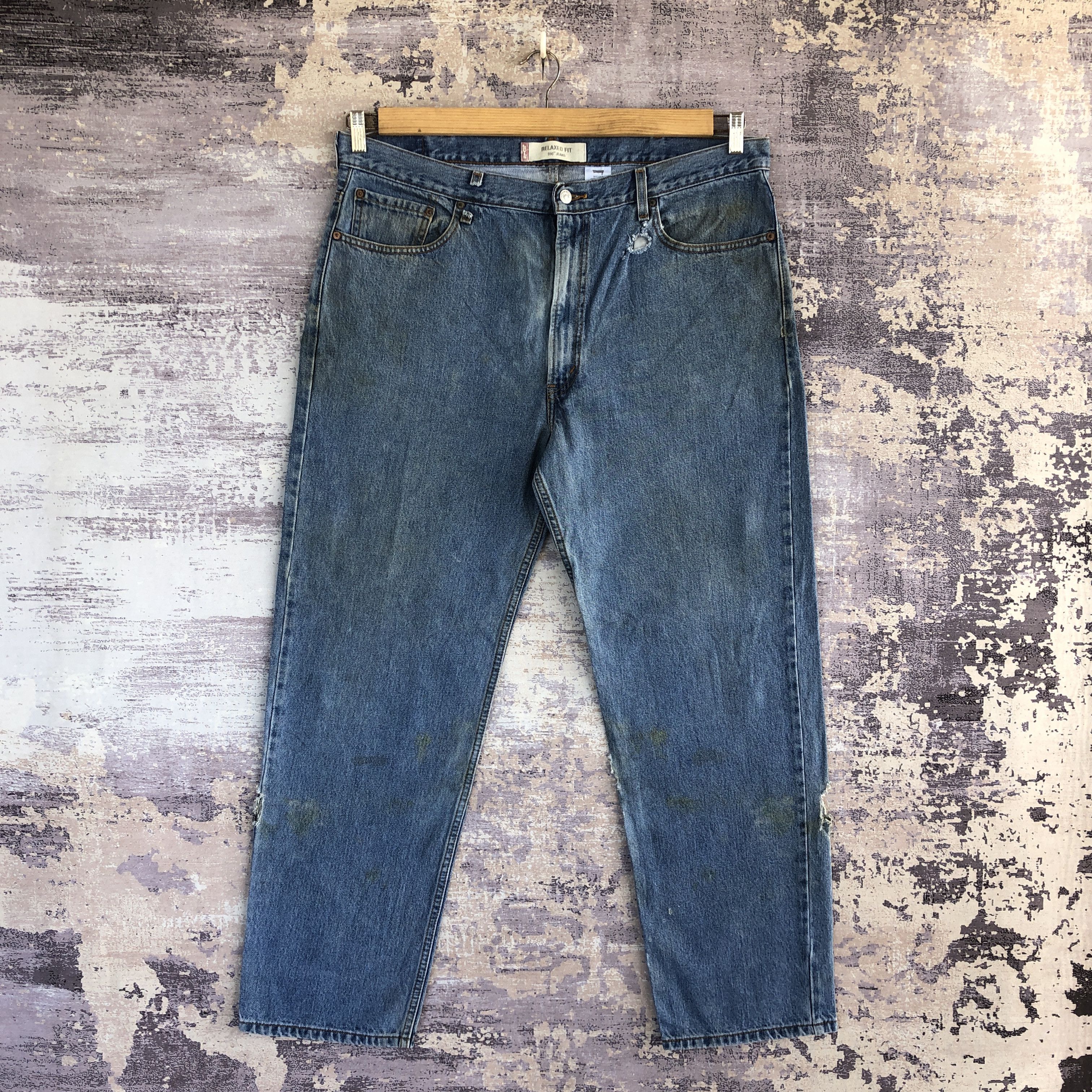Levi's Vintage Levis 550 Faded Jeans Distressed Levi's Denim Size US 40 / EU 56 - 1 Thumbnail