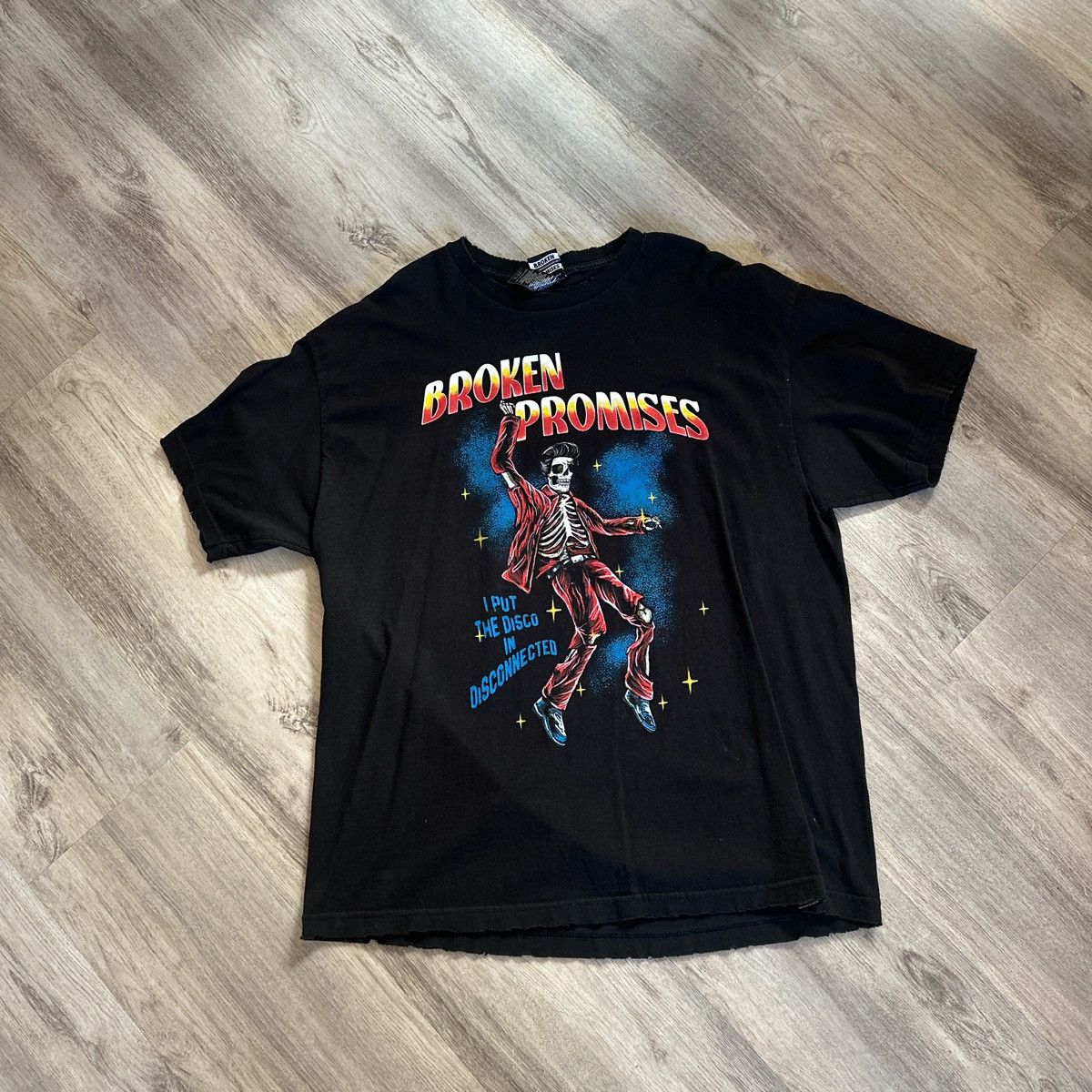 Vintage Broken Promises "Disco-nnected" Black Graphic Tee Size US XL / EU 56 / 4 - 1 Preview