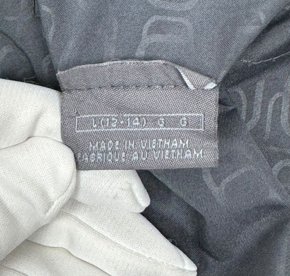 Nike × Vintage Nike Vintage Y2K Satin Quilted Down Jacket size L Size L / US 10 / IT 46 - 14 Thumbnail