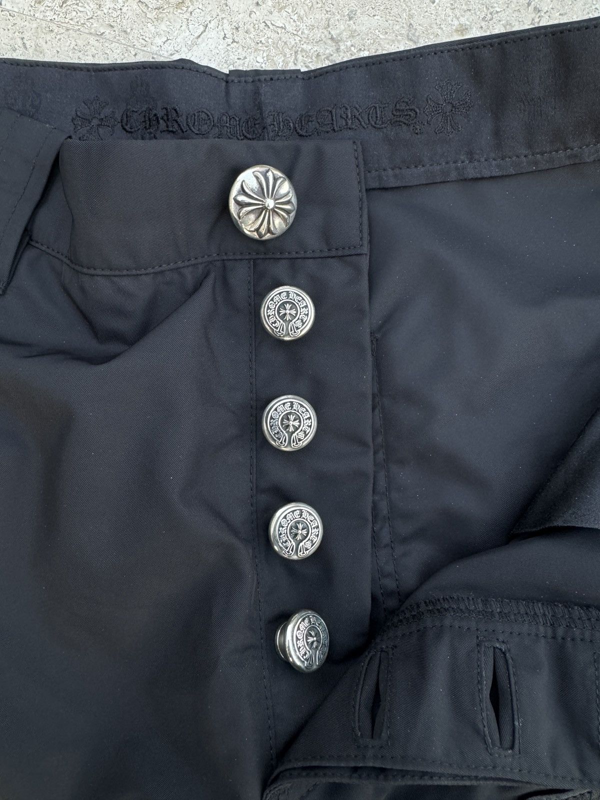 Chrome Hearts Chrome Hearts Nylon Leather Double Knee Shorts Size US 30 / EU 46 - 2 Thumbnail