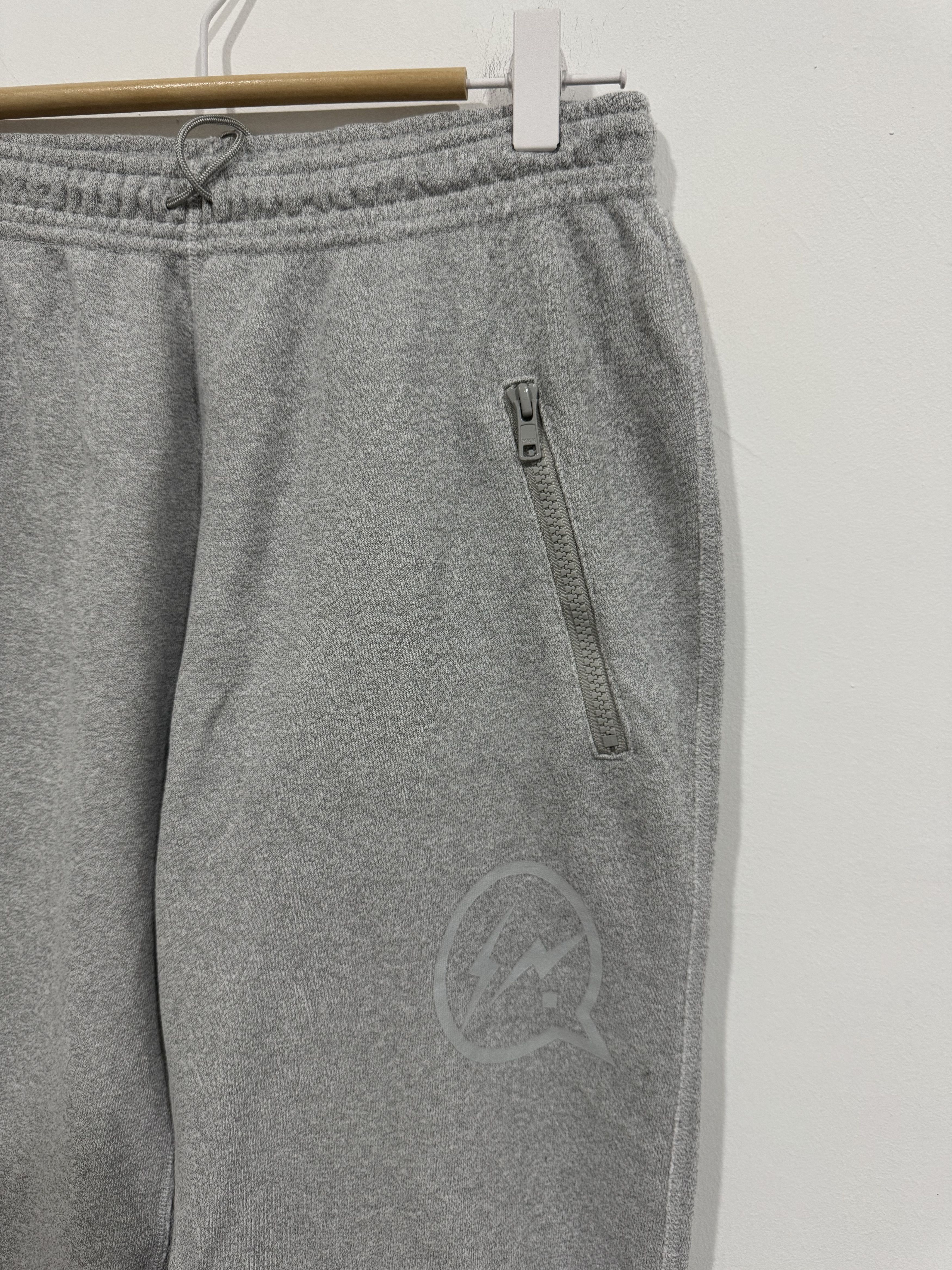 Fragment Design Denim by Vanquish & Fragment Sweatpants Size US 28 / EU 44 - 2 Thumbnail