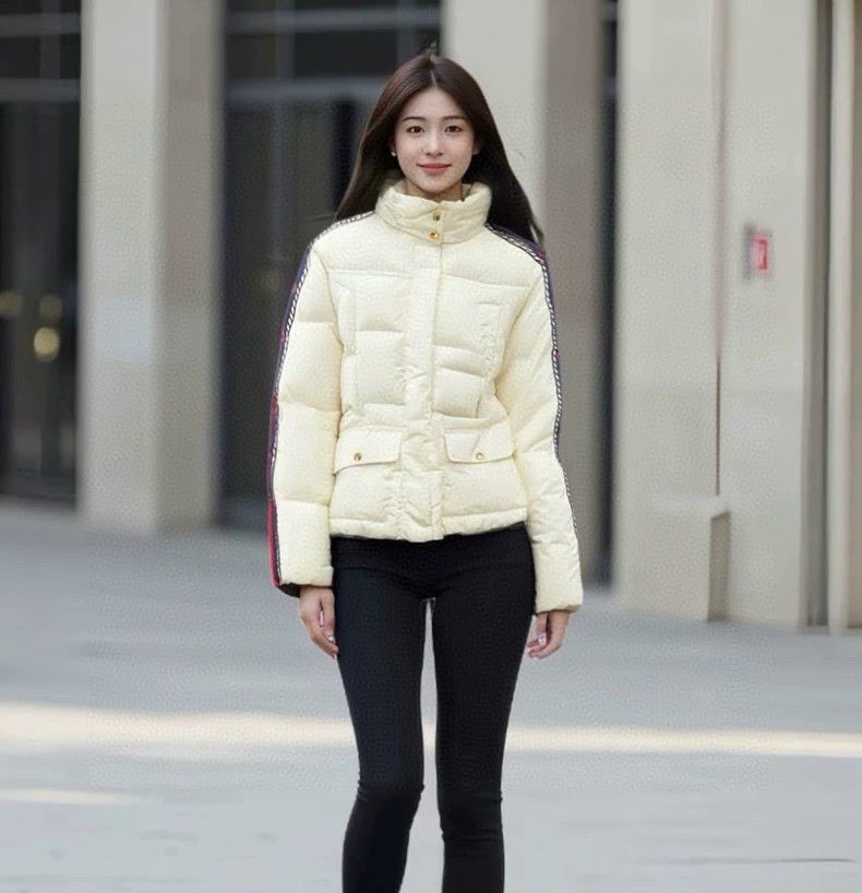 Gucci Gucci Size 36 White down jacket size 36 2502-Nextarrow Size US XS / EU 42 / 0 - 9 Thumbnail