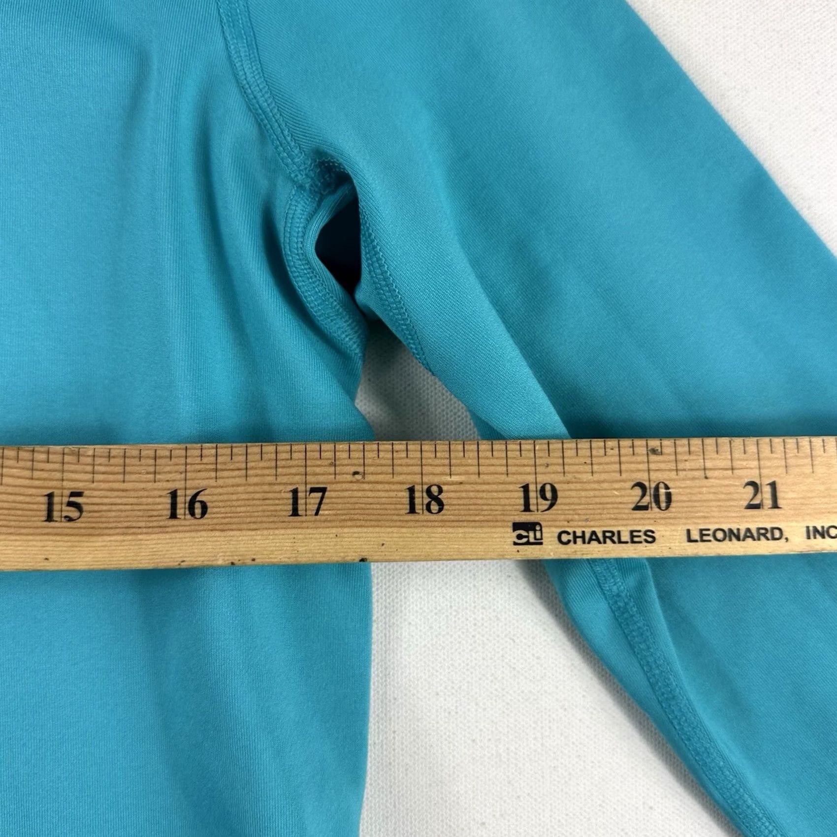 Nike Nike Pro Hyperwarm Infinity Shirt Long Sleeve Top Thermal Teal Blue 620415 Womens L Blue Thermal Shirt Top Nike Pro Hyperwarm Infinity Shirt Size L / US 10 / IT 46 - 6 Thumbnail