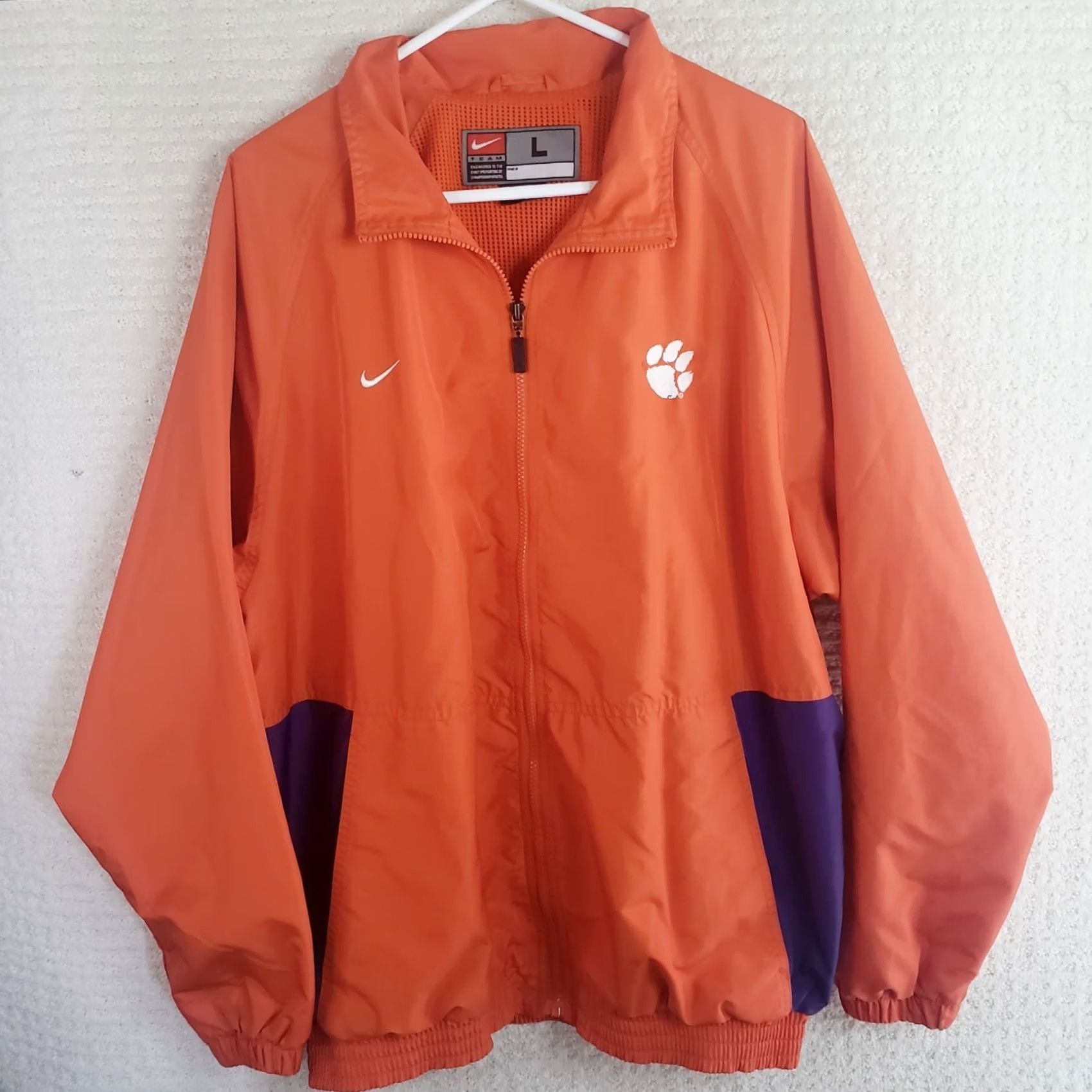 Nike Nike Team Clemson Tigers Windbreaker Jacket Men L Orange Full Zip DriFit Size US L / EU 52-54 / 3 - 2 Thumbnail