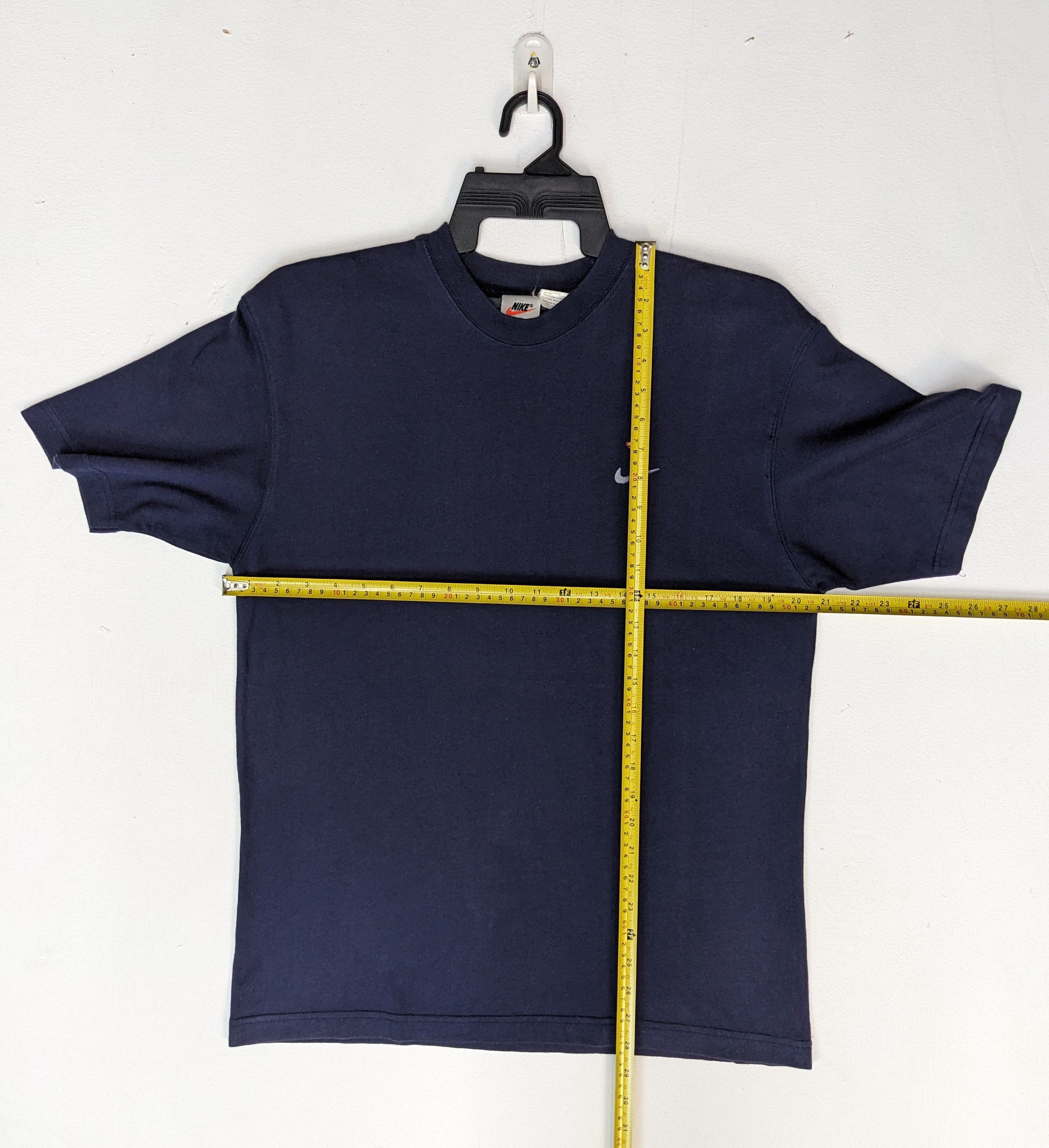 Nike VINTAGE 90S NIKE PIN BIG LOGO TSHIRT Size US M / EU 48-50 / 2 - 7 Thumbnail