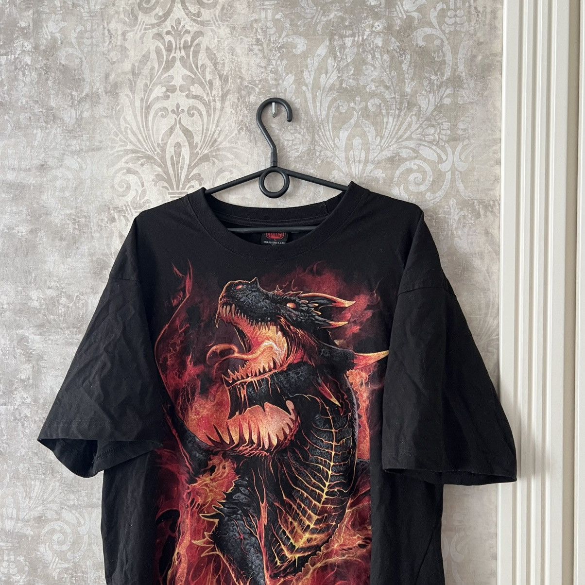 Japanese Brand × Vintage Vintage Dragon Spiral Tee T-Shirt Size US XXL / EU 58 / 5 - 3 Thumbnail