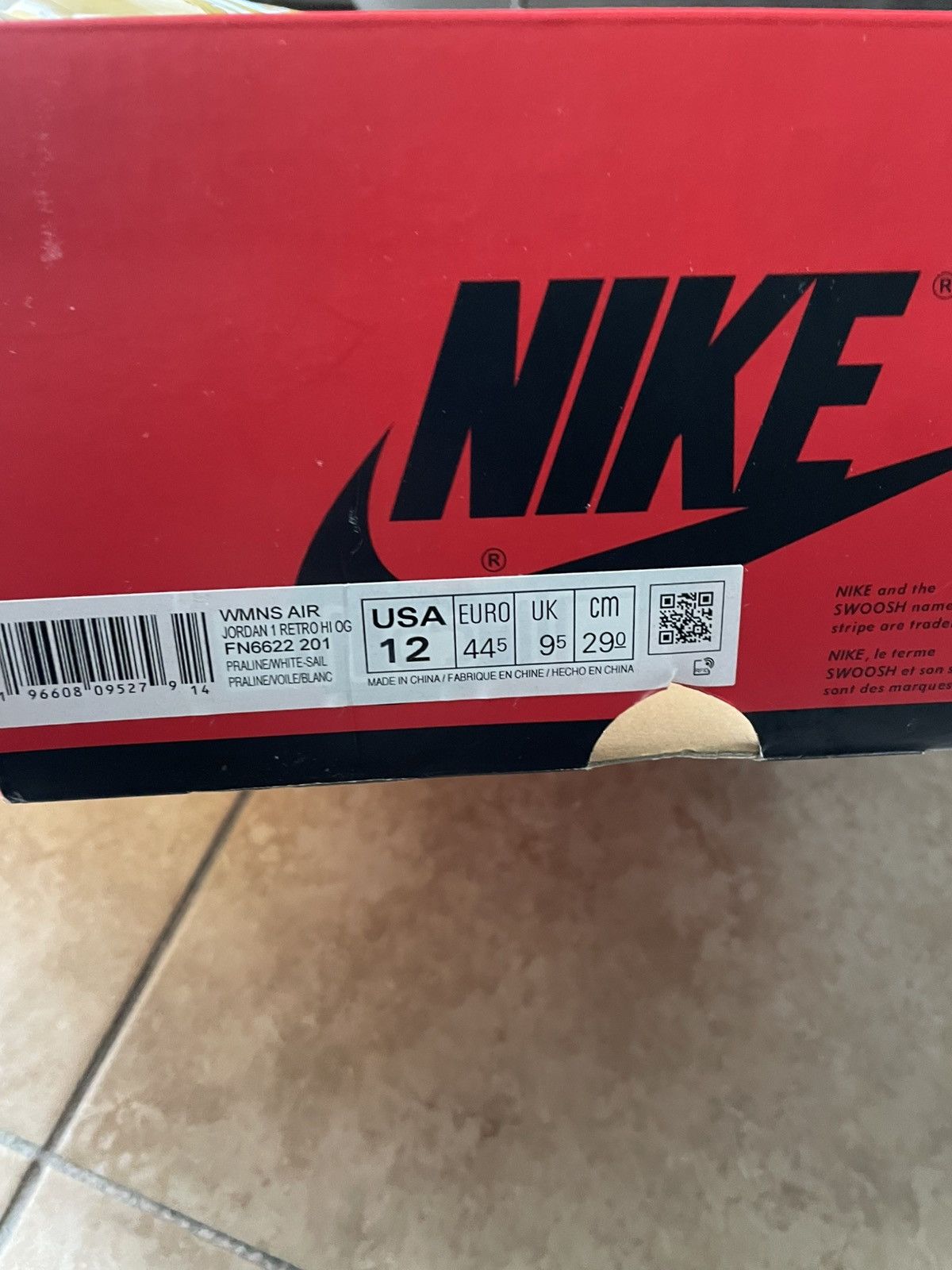 Jordan Brand WMNS AIR JORDAN 1 RETRO HI OG/RALINE Size US 12 / EU 45 - 7 Thumbnail