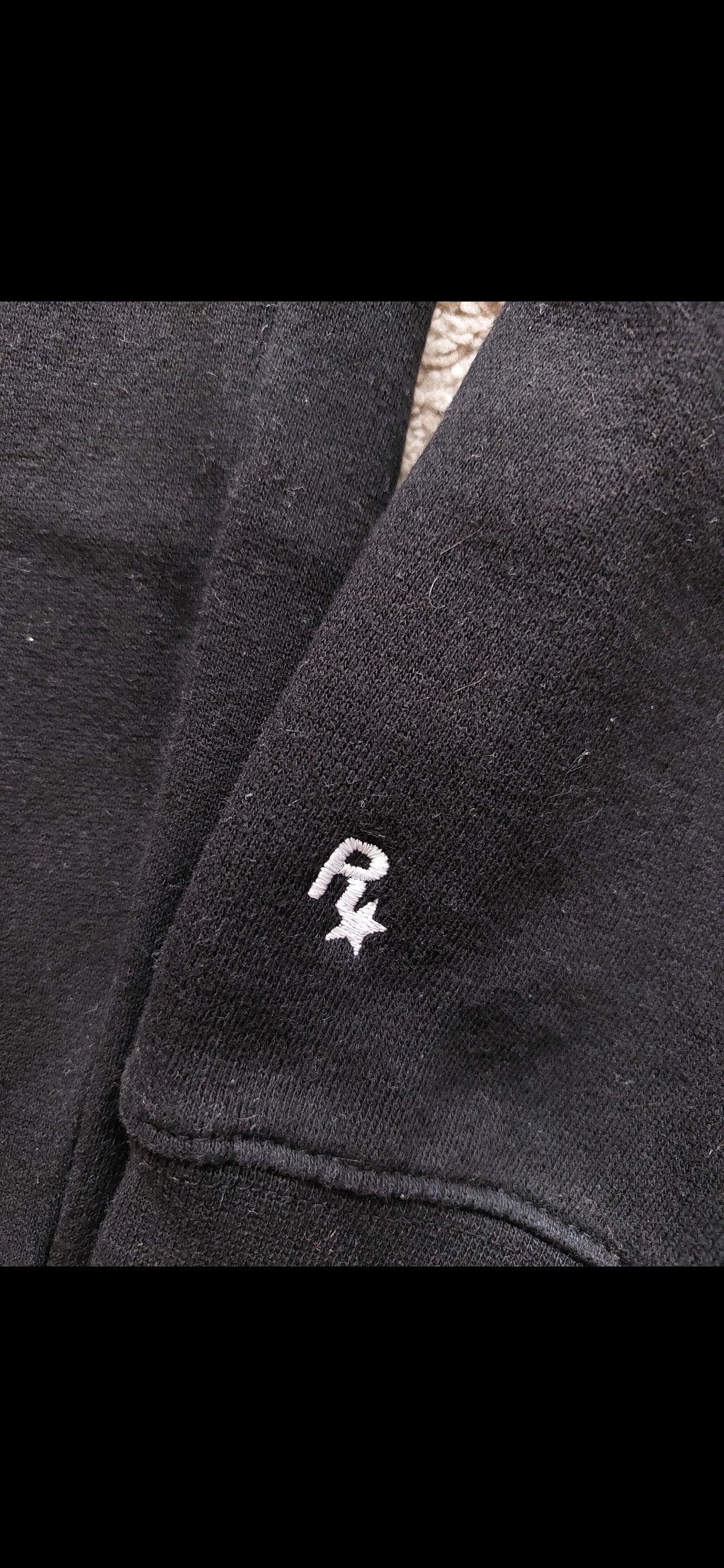 Rockstar Games Official Hoodie Grand Theft Auto V Rockstar Games Size S Size US S / EU 44-46 / 1 - 3 Thumbnail
