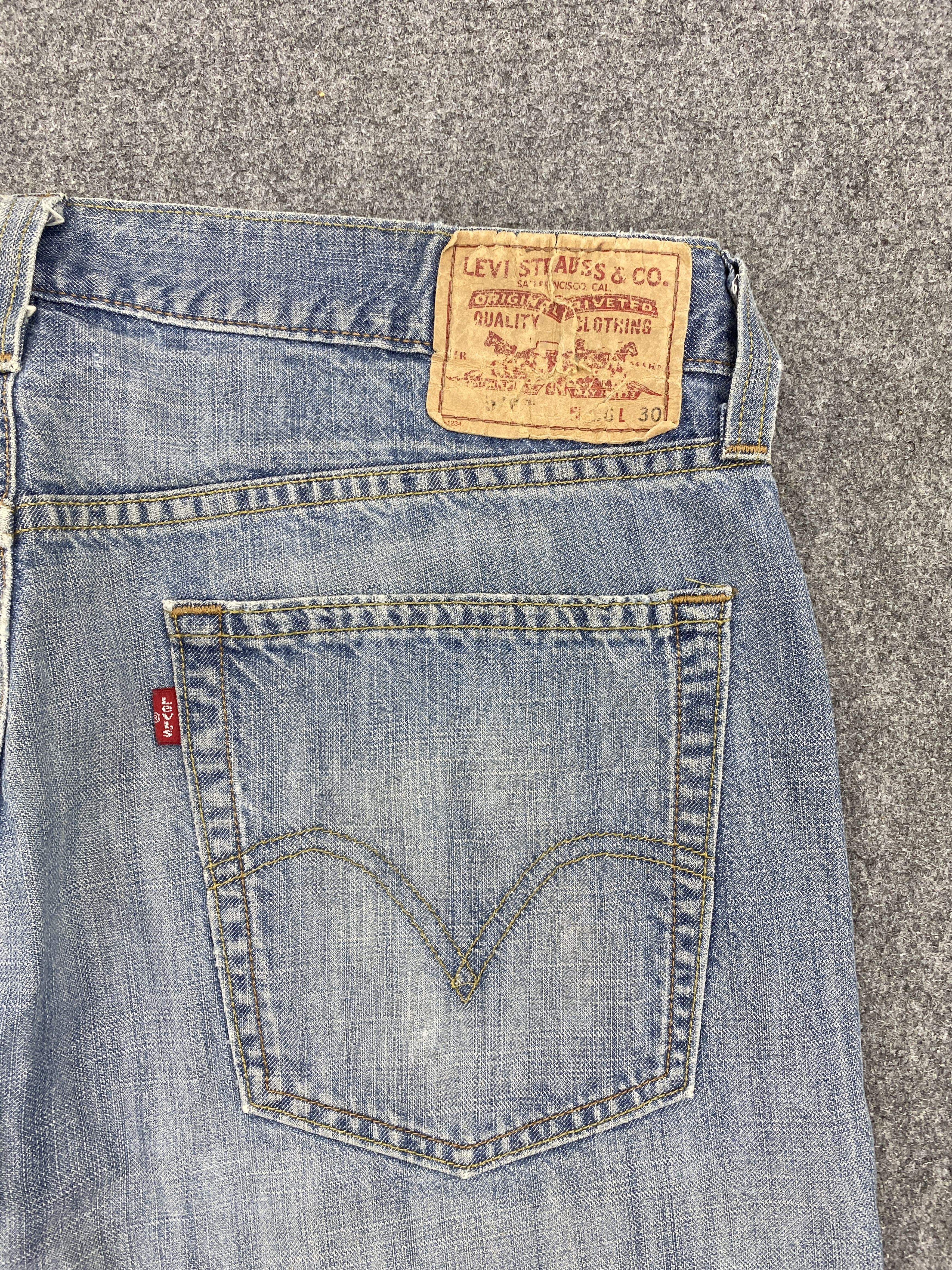 Levi's × Vintage Vintage Levis 514 Slim Straight Jeans Size US 36 / EU 52 - 15 Thumbnail