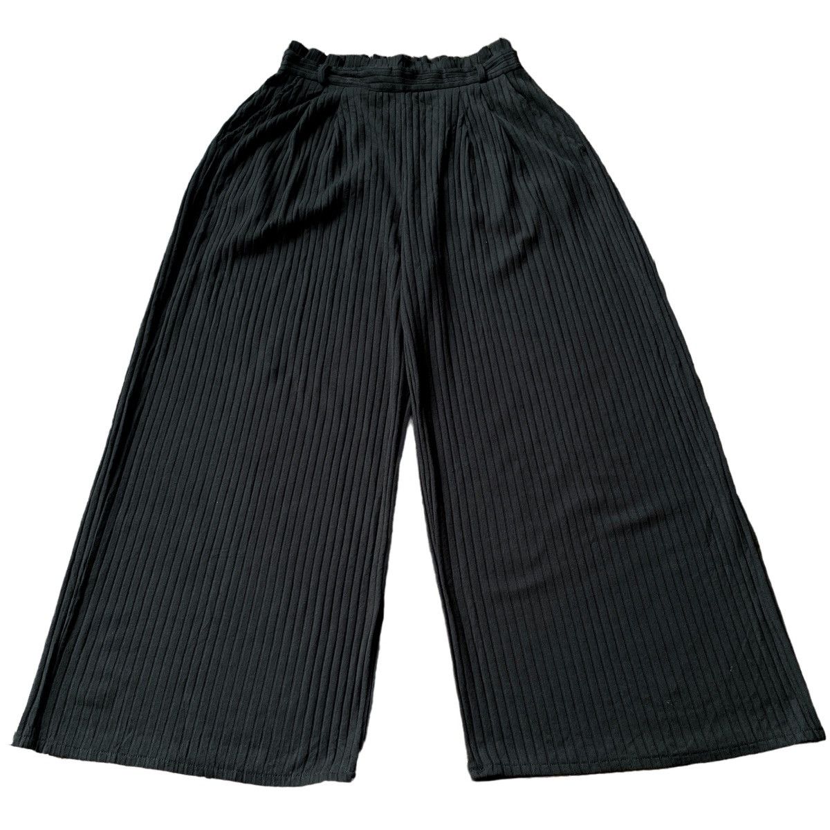 image of Issey Miyake x Vintage Gu Pleats Ultra Wide Leg Pants in Black, Men's (Size 32)
