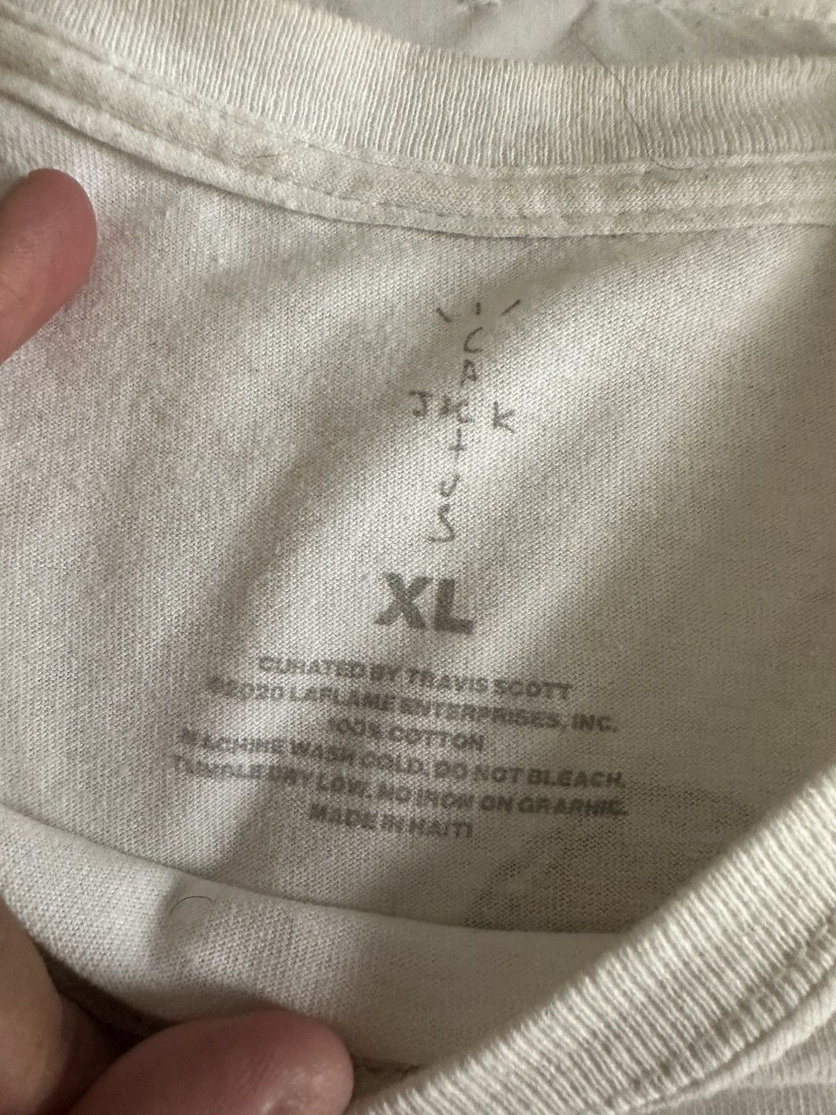 Travis Scott Travis Scott X McDonald’s Size US XL / EU 56 / 4 - 3 Thumbnail