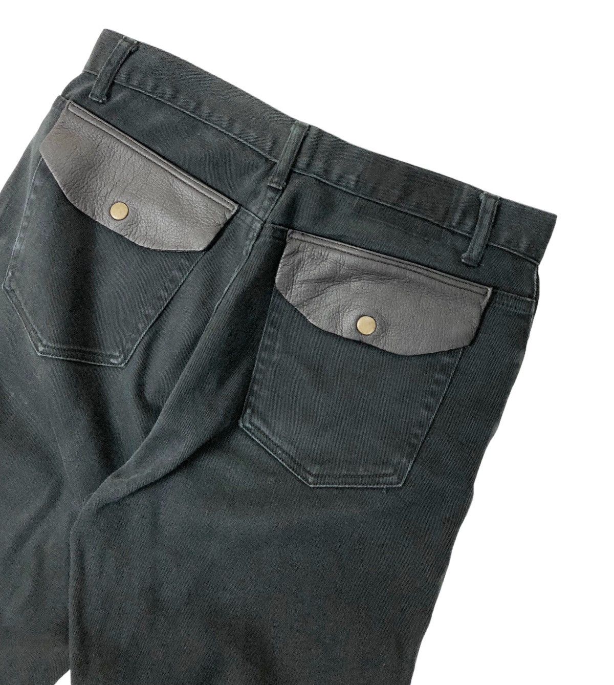 Japanese Brand Japanese Brand Unbrand Black Leather Patchwork Denim Jeans Size US 31 - 9 Thumbnail