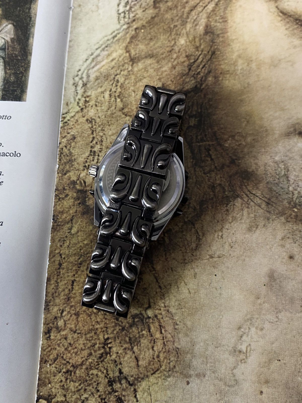 Japanese Brand Very Rare Futuristic Gothic Thorn Watch Cyber Y2K Opium Size ONE SIZE - 5 Thumbnail