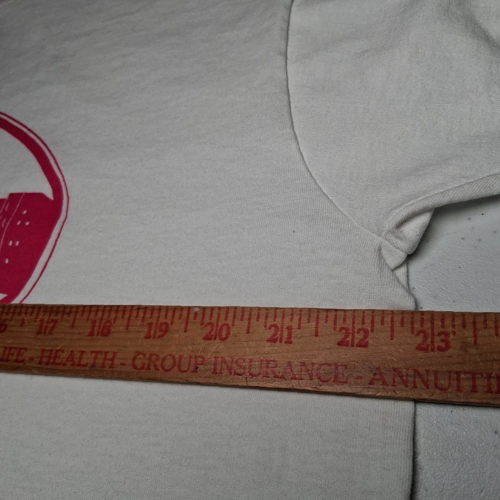 Vintage VINTAGE Screen Stars Best T-Shirt Main Street Phillipi West Virginia Pink Courthouse XL Adults Mens Shirt White Graphic Tourists WV 1960s-70s Size US XL / EU 56 / 4 - 5 Thumbnail