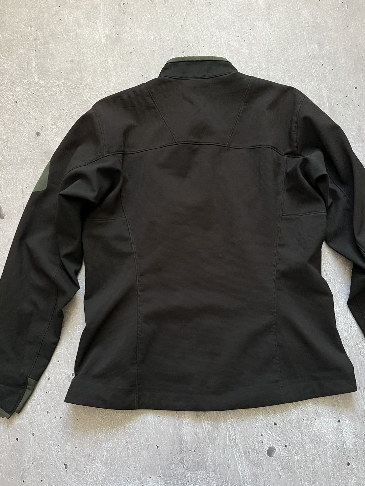 Arc'teryx Arc’teryx L Wmns Softshell Zip Jacket Windbreaker Arcteryx Size L / US 10 / IT 46 - 8 Thumbnail