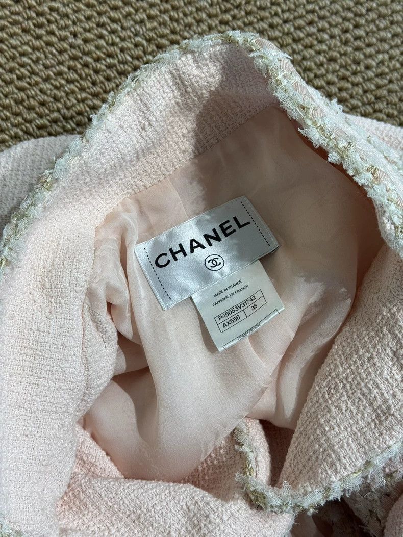 Chanel Chanel Classic Pink Jacket with Fringe Design Size S / US 4 / IT 40 - 3 Thumbnail