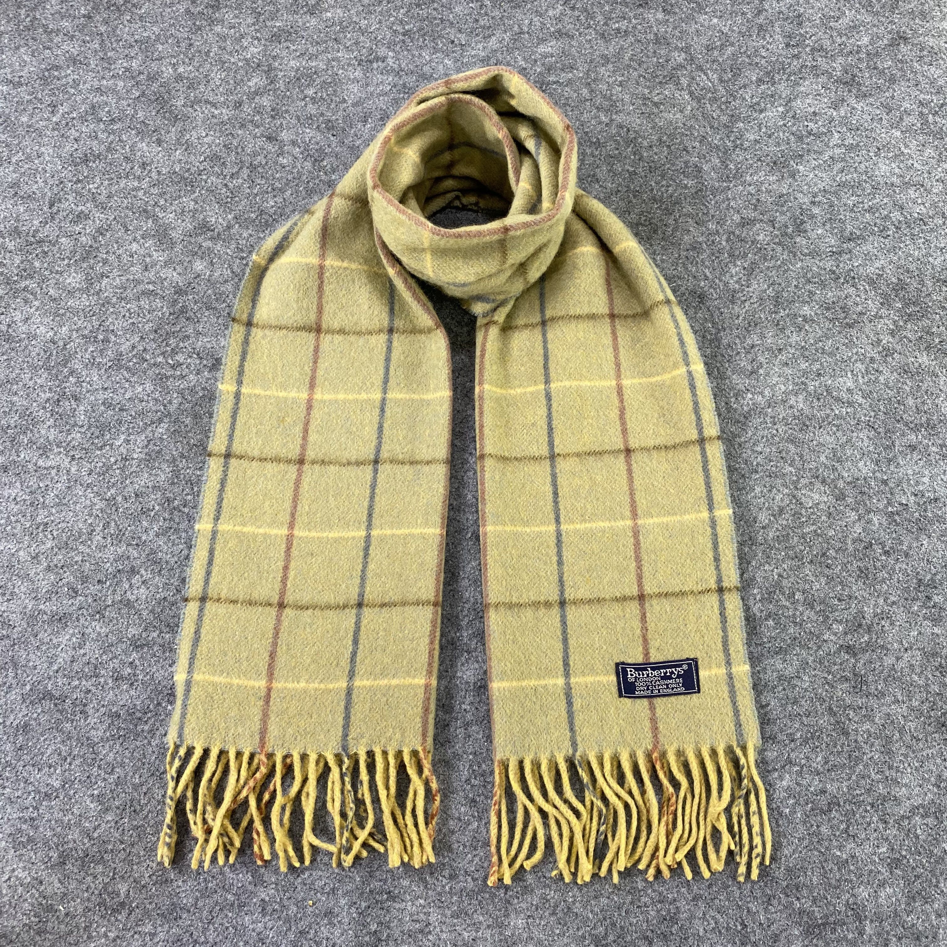 Burberry Burberry Cashmere Scarf / Muffler / Neckwear-K055 Size ONE SIZE - 1 Thumbnail