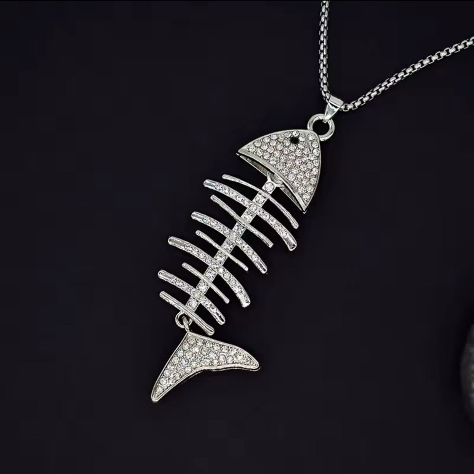 Other Fish Bone Necklace Inlaid Rhinestone Fishtail Pendant Size ONE SIZE - 2 Thumbnail