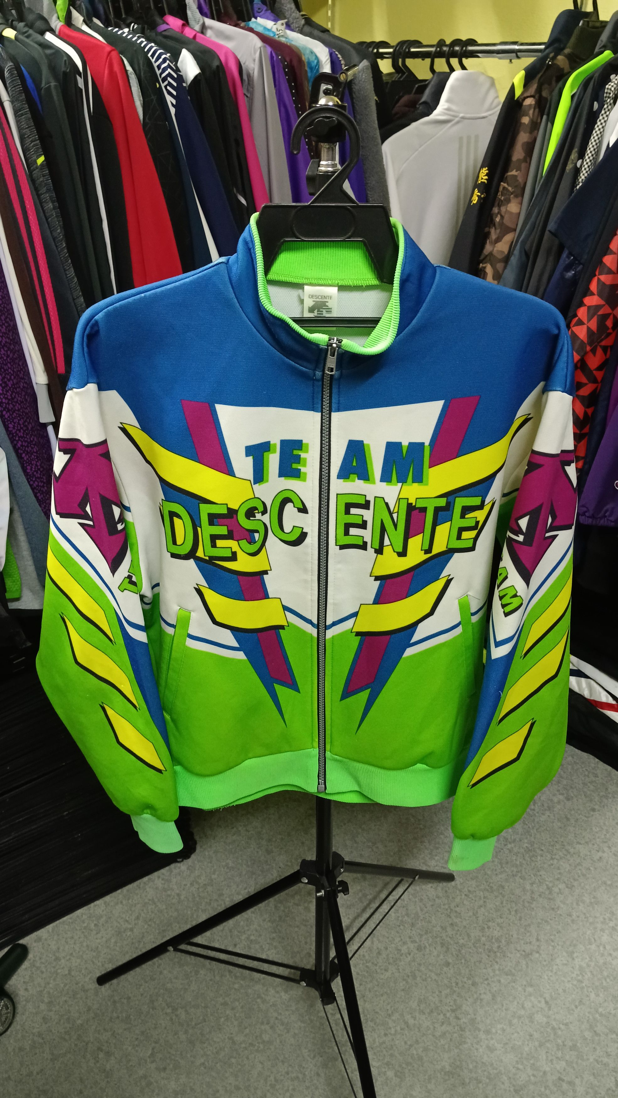 Descente × Japanese Brand 🔥 Rare Vintage Team Descente Track Top Sweater Size US M / EU 48-50 / 2 - 1 Thumbnail