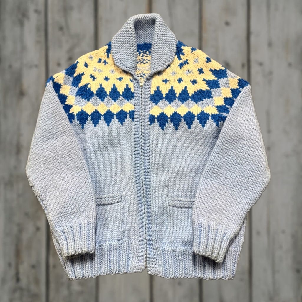 The Unbranded Brand VINTAGE Cardigan Sweater Men's M Blue Wool Distressed C&C Knit Stained Distressing C&C Cardigan Men Size US M / EU 48-50 / 2 - 1 Thumbnail