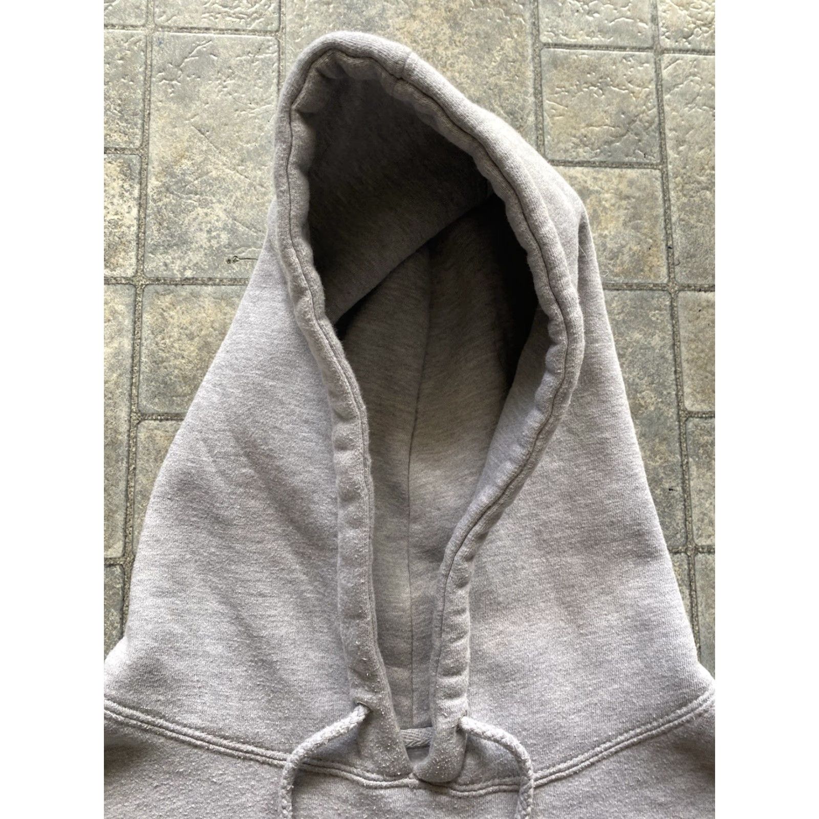 Vintage Taylor Swift Pullover Hoodie Men L Gray Taylor Swift Red Taylor’s Version Gray Mens Hoodies Size US L / EU 52-54 / 3 - 6 Thumbnail