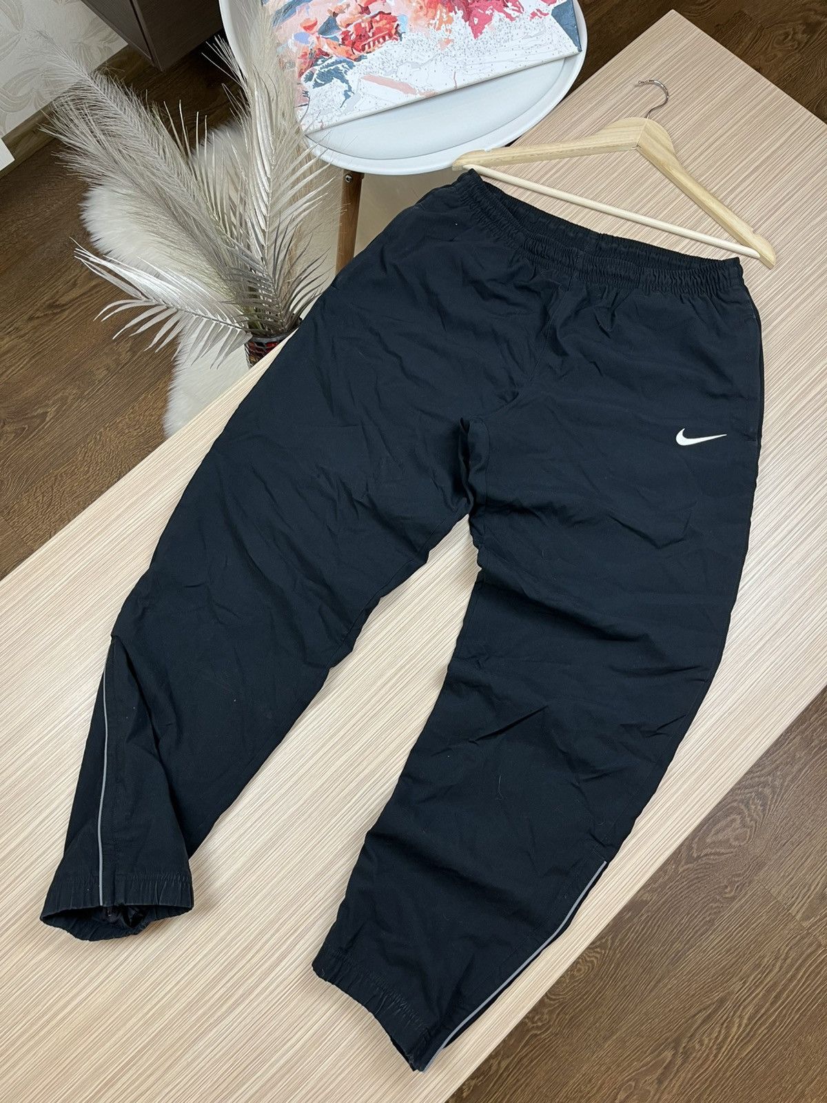 Nike × Vintage Vintage Y2K Nike Beige Track Pants Hype Streetwear Size US 32 / EU 48 - 1 Thumbnail
