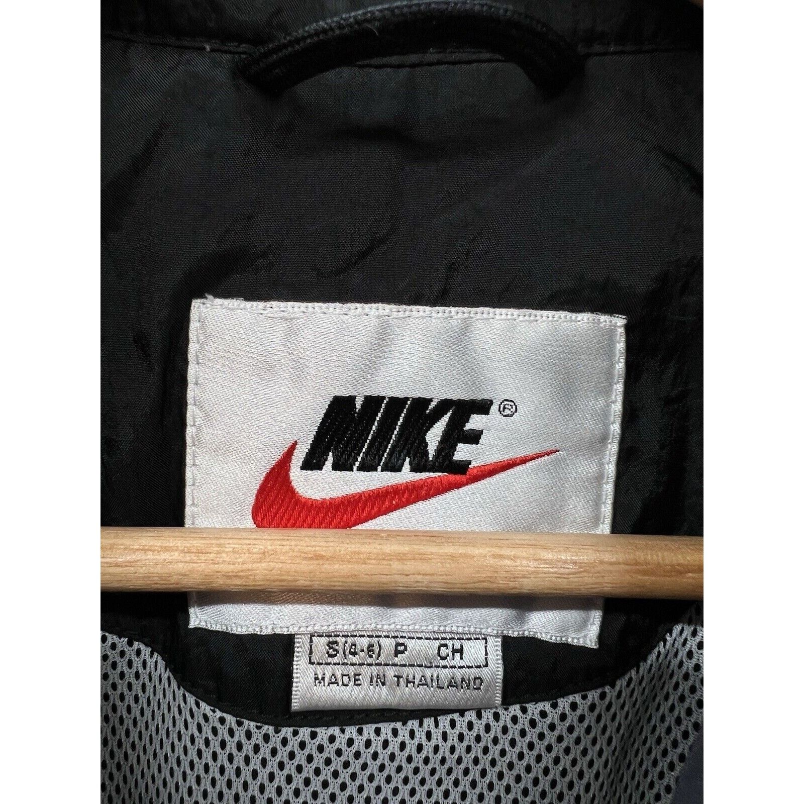 Nike Nike Women’s Size Small 4-6 Black 1990s Windbreaker Jacket Size S / US 4 / IT 40 - 3 Thumbnail