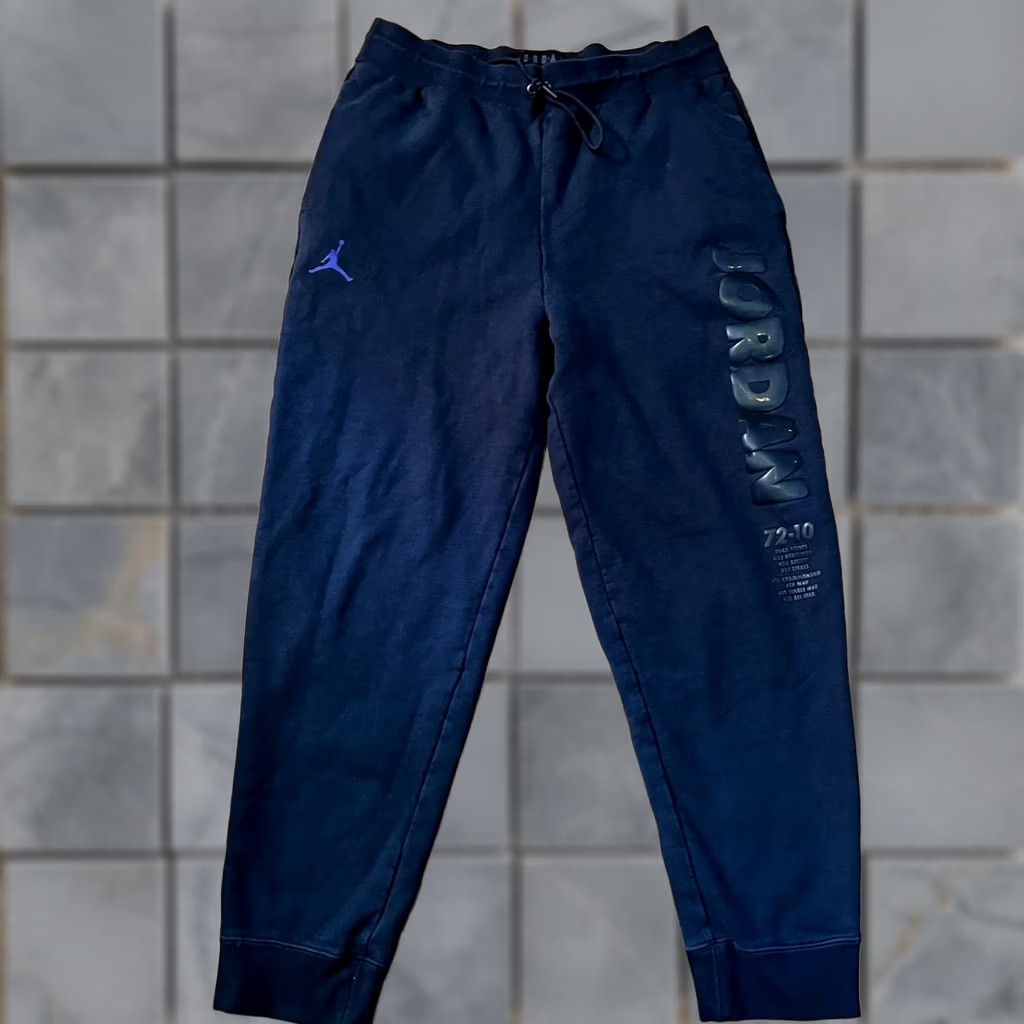 Jordan Brand Air Jordan Pants Mens Medium XI 11 Retro Legacy Jumpman Fleece Black BQ0195 Size US 31 - 1 Thumbnail