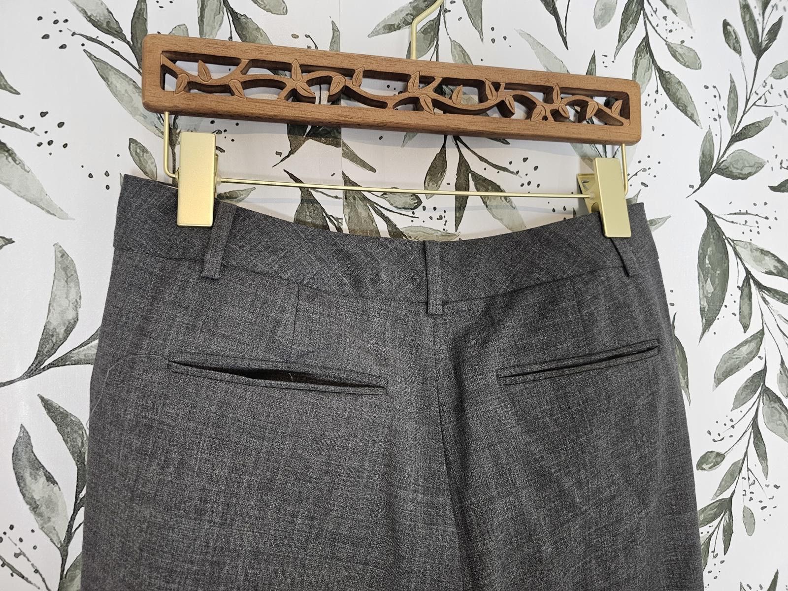 Saks Fifth Avenue Saks Fifth Ave Pants Gray Womens Size 4 Virgin Wool Size 27" / US 4 / IT 40 - 5 Thumbnail