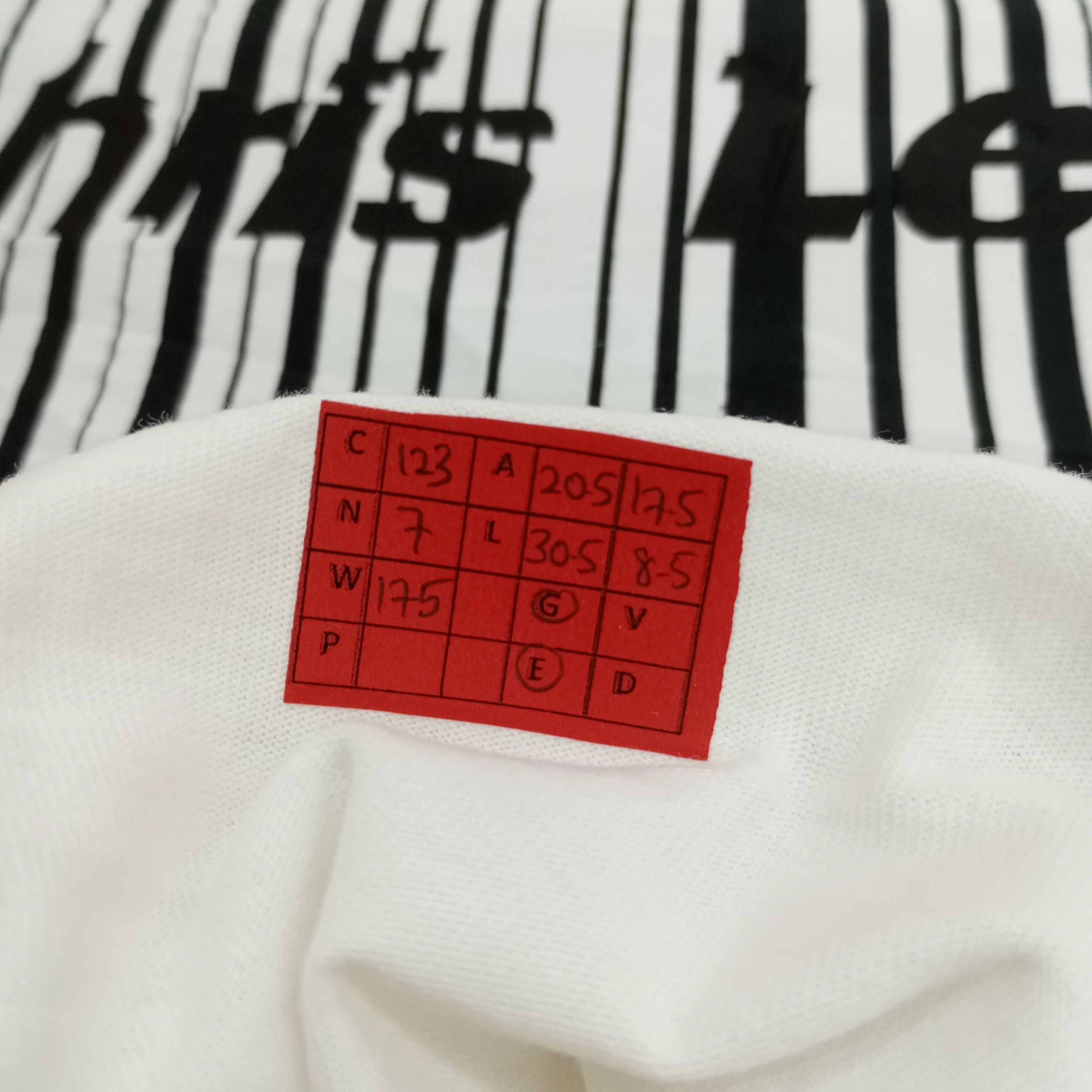 Alexander Wang × Designer × Vintage Alexander Wang Chris Lee Designer Tshirt Size US M / EU 48-50 / 2 - 11 Thumbnail