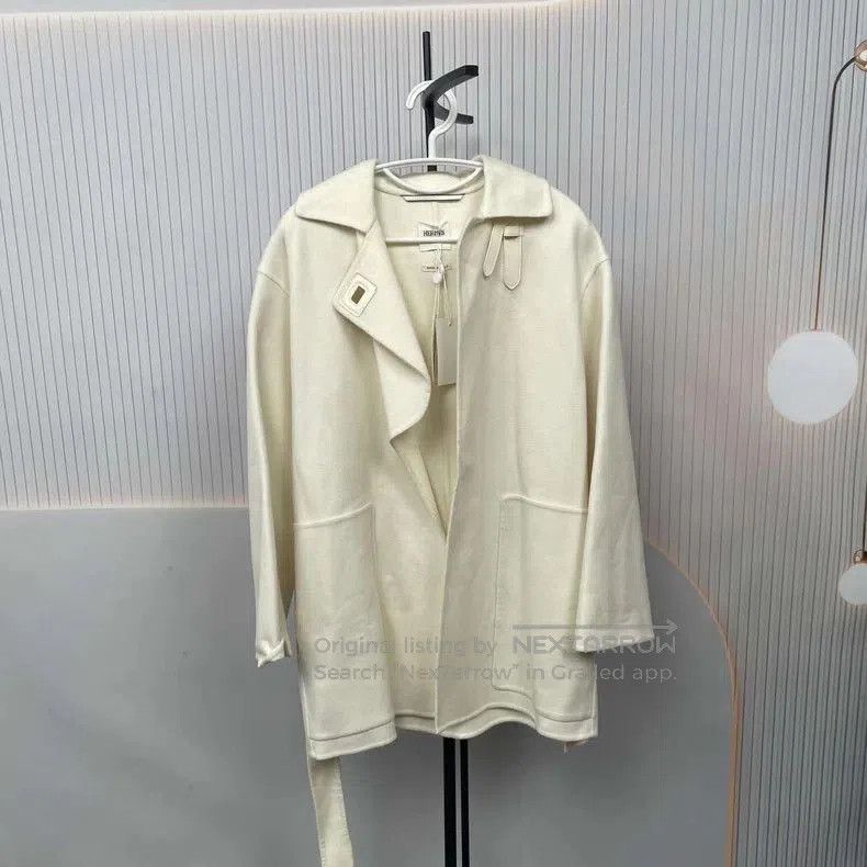 Hermes Hermes Cashmere Coat Size 34 White. Size US XS / EU 42 / 0 - 1 Thumbnail