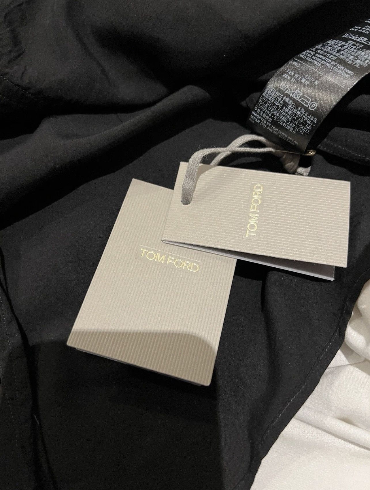 Tom Ford TOM FORD Black Dress tuxedo Shirt 17/5 44 Silk Lyocell Size US L / EU 52-54 / 3 - 12 Thumbnail