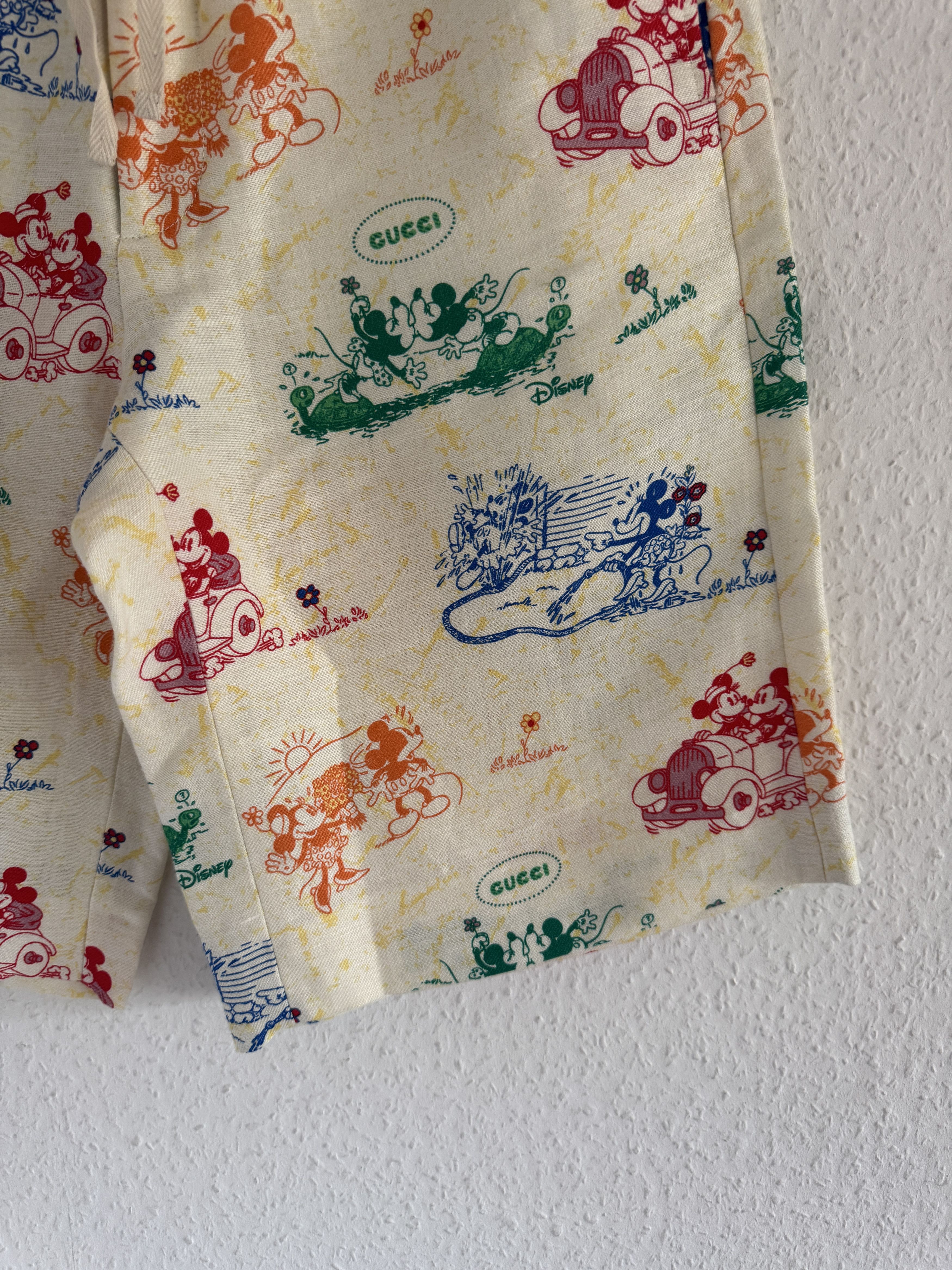 Disney × Gucci Linen Mickey Shorts Size US 30 / EU 46 - 3 Thumbnail