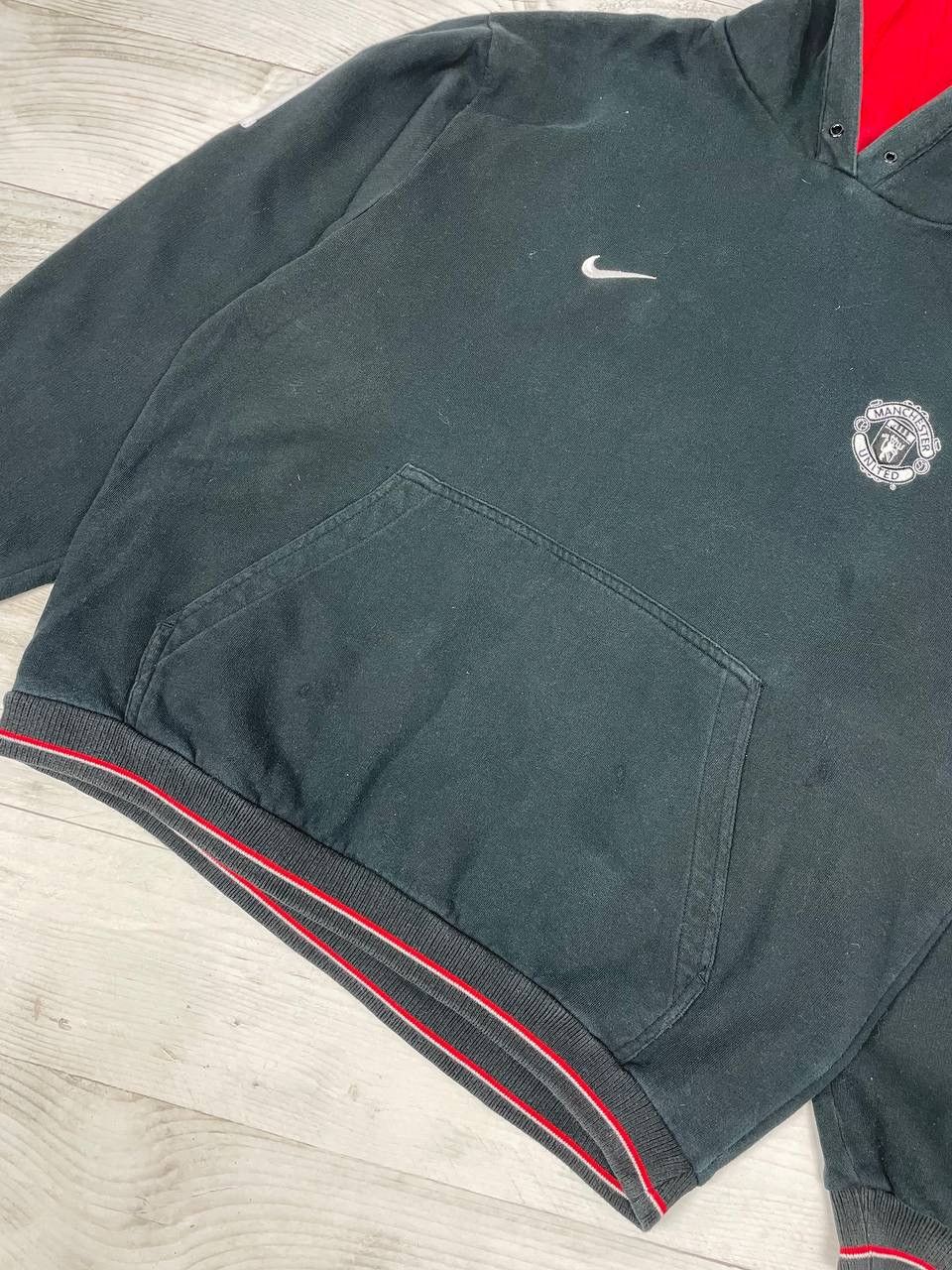Nike Vintage Nike Manchester United 00s Football Hoodie Soccer Size US L / EU 52-54 / 3 - 3 Thumbnail