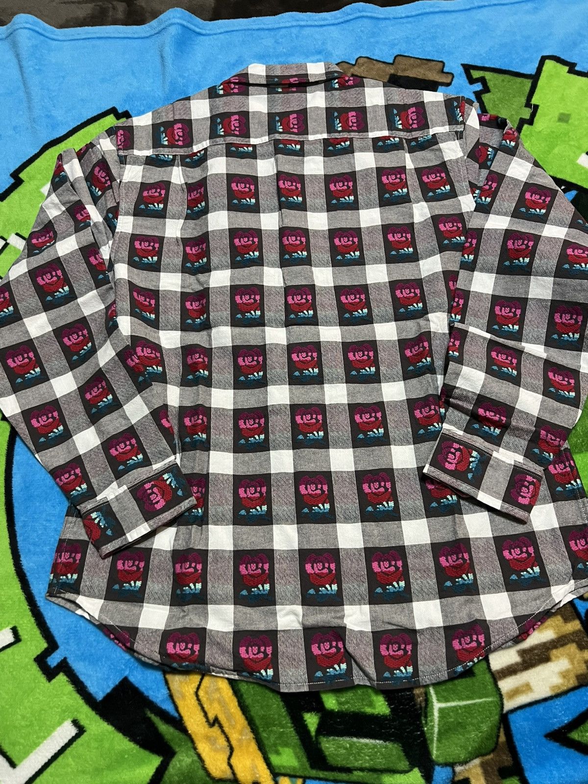 Supreme 🔥SS19 Supreme Buffalo Plaid Rose L/S BUTTON UP SMALL🔥 Size US S / EU 44-46 / 1 - 8 Thumbnail