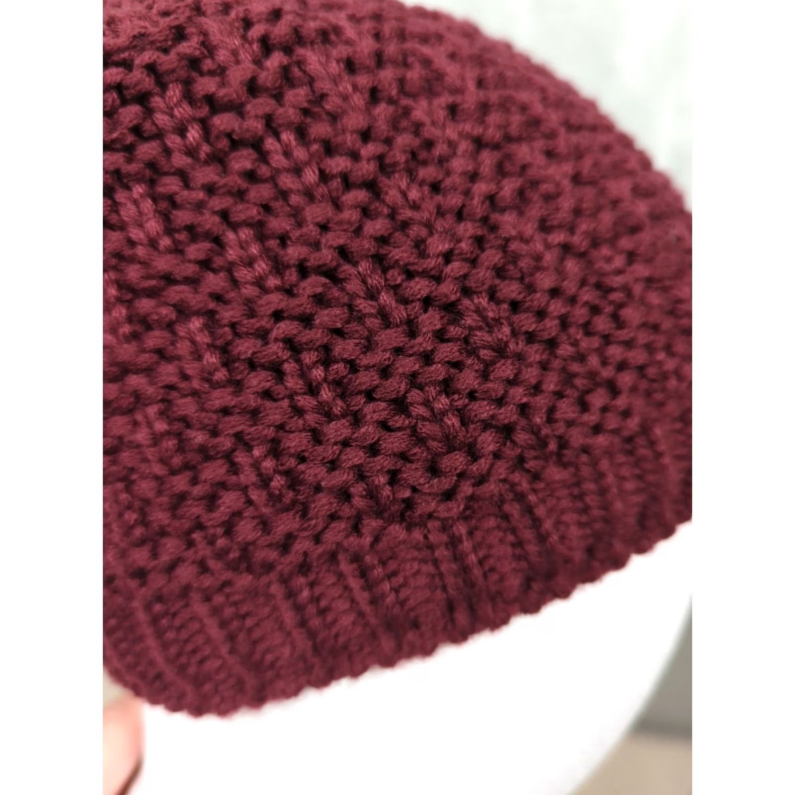 Vintage Columbia Beanie Hat Womens One Size Burgundy Fleece Lined Knit Logo Outdoor Winter Fall Spring Casual Travel Size ONE SIZE - 5 Thumbnail