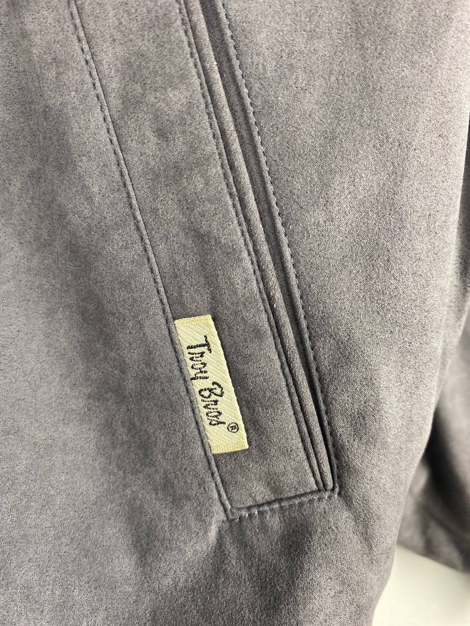 Japanese Brand troy bros japanese brand velvet bomber jacket nice design Size US L / EU 52-54 / 3 - 4 Thumbnail