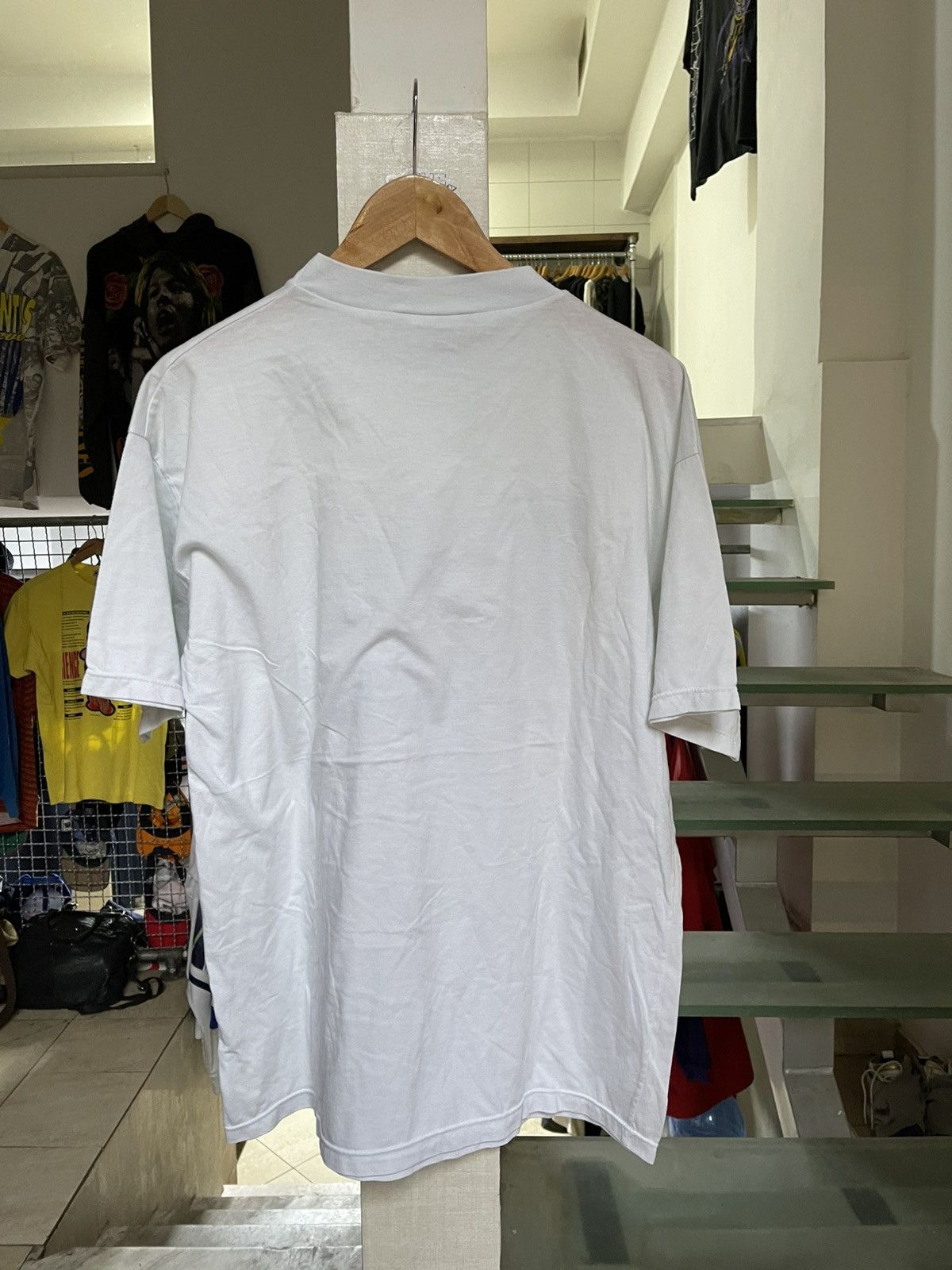 Vintage Vintage Chuck DeHaan “Escape” painting art t shirt 1992 Size US XL / EU 56 / 4 - 4 Thumbnail