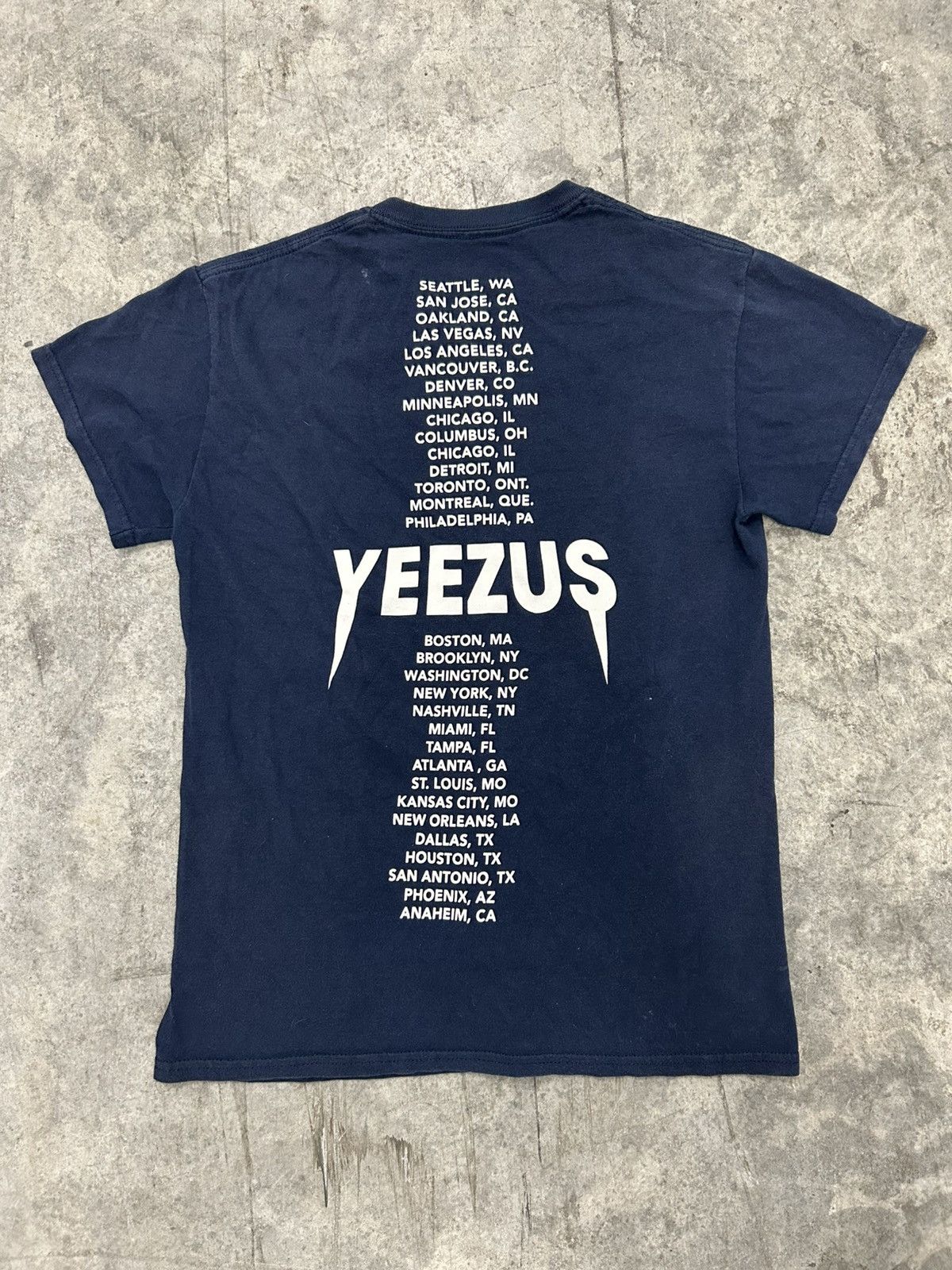 Kanye West 2015 kanye west yeezus tour t shirt Size US S / EU 44-46 / 1 - 2 Thumbnail