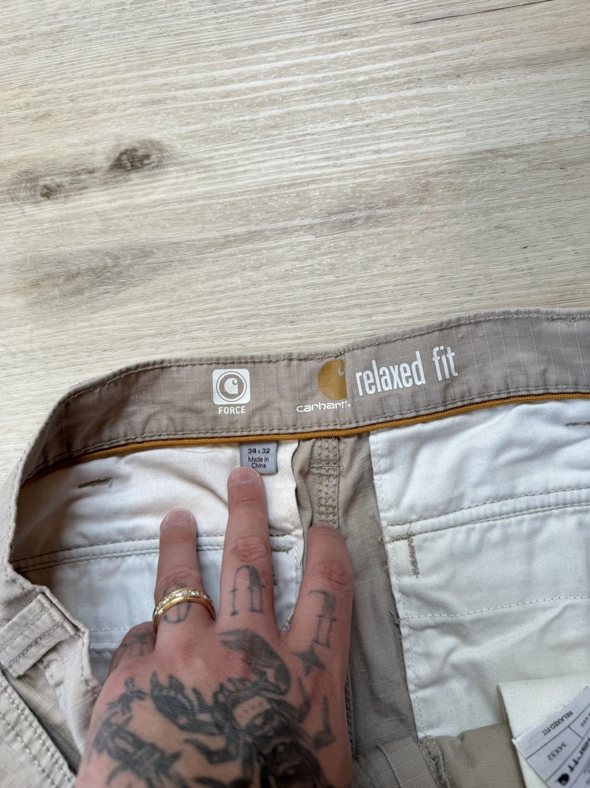 Carhartt Tan Carhartt cargo pants. Tagged 34x32 Size US 34 / EU 50 - 5 Thumbnail