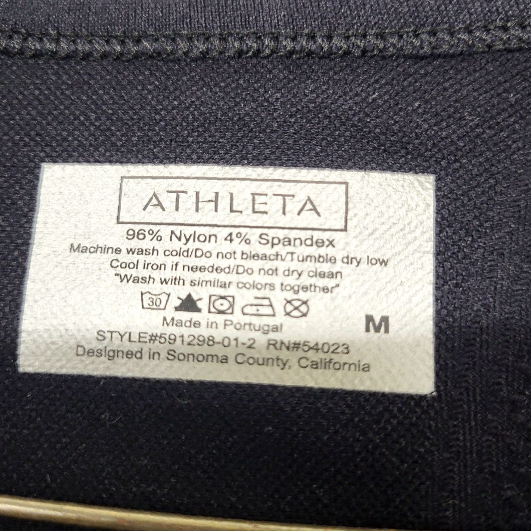 Athleta Athleta Tank Top Women's Size M Speedlight Glow Seamless Spiced Cabernet Shimmer Size M / US 6-8 / IT 42-44 - 4 Thumbnail
