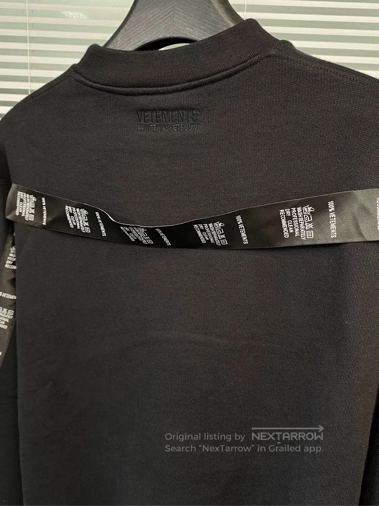 Vetements vetements black oversized sweatshirt with logo. Size US S / EU 44-46 / 1 - 6 Thumbnail