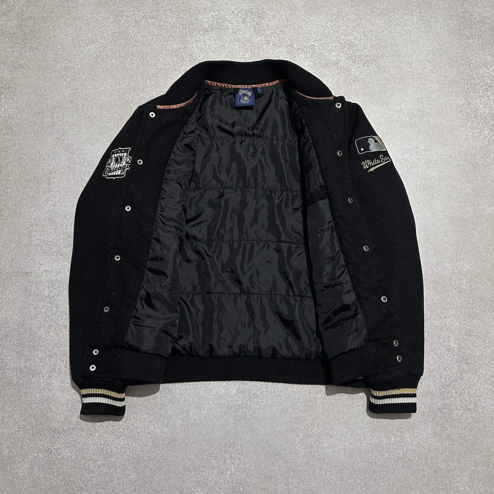 MLB × Majestic × Vintage Whitesox Cooperstown Majestic Bomber MLB Baseball Jacket Size US L / EU 52-54 / 3 - 7 Thumbnail