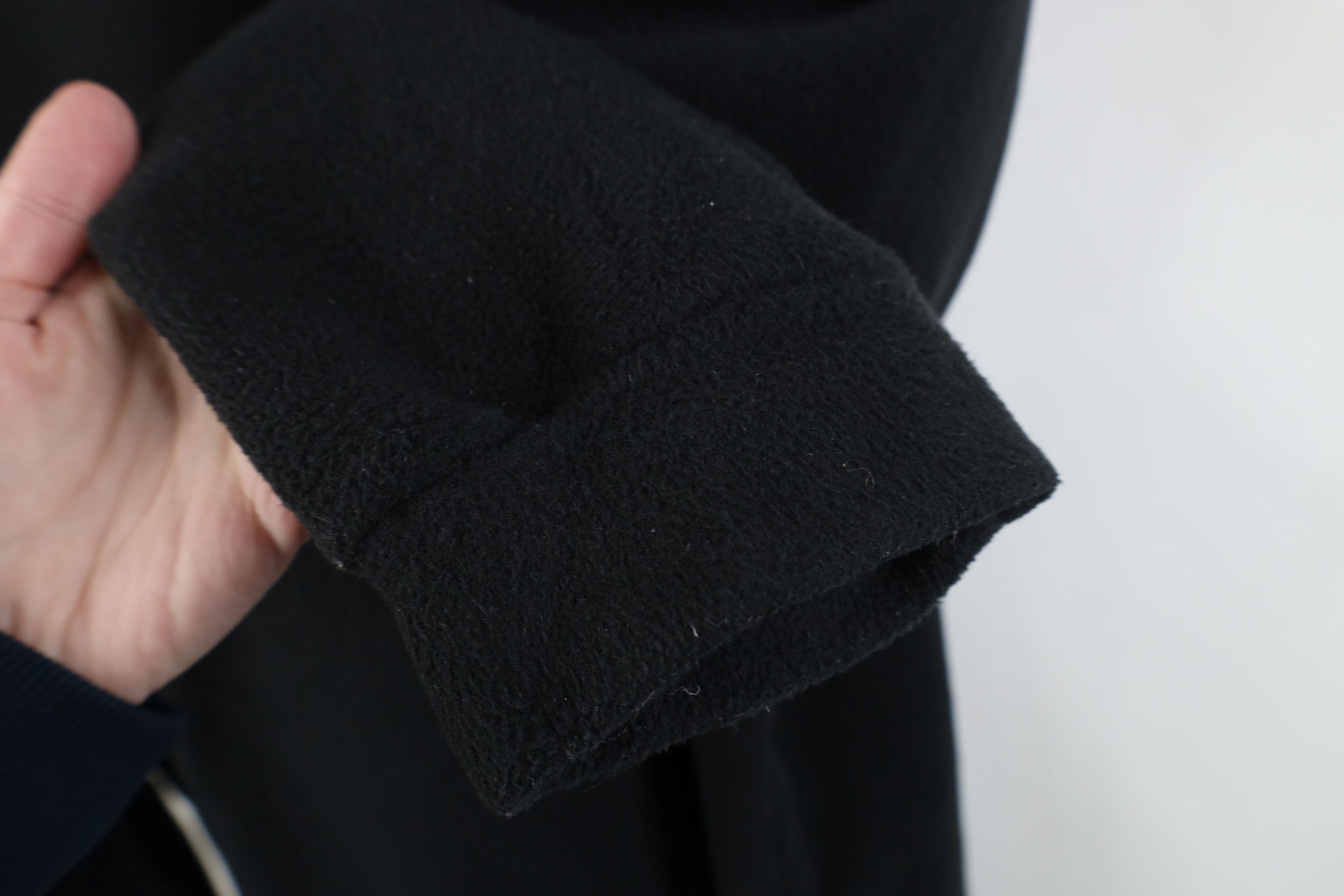 L.L. Bean Vintage 90s LL Bean Faded Blank Fleece Henley Sweater Black Size US L / EU 52-54 / 3 - 8 Thumbnail