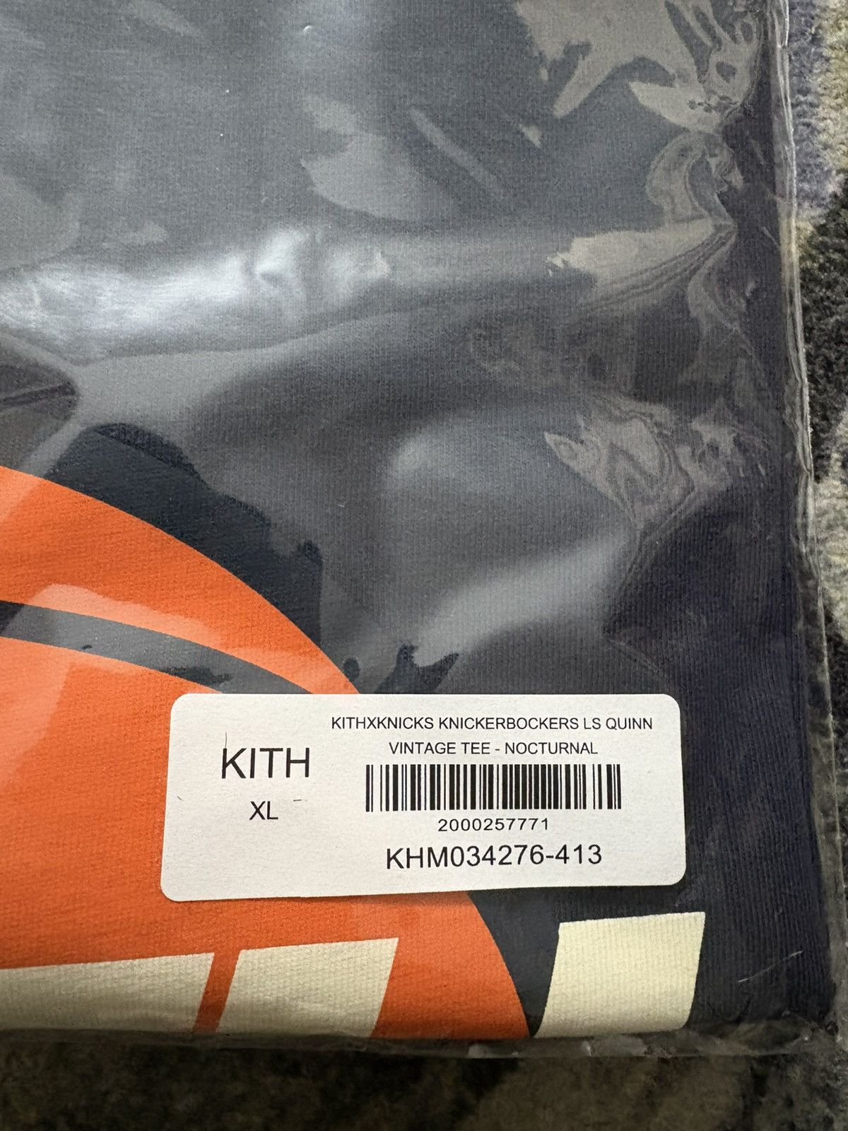 Kith × NBA Kith x New York Knicks Knickerbockers L/S Quinn Vintage Tee Size US XL / EU 56 / 4 - 3 Thumbnail