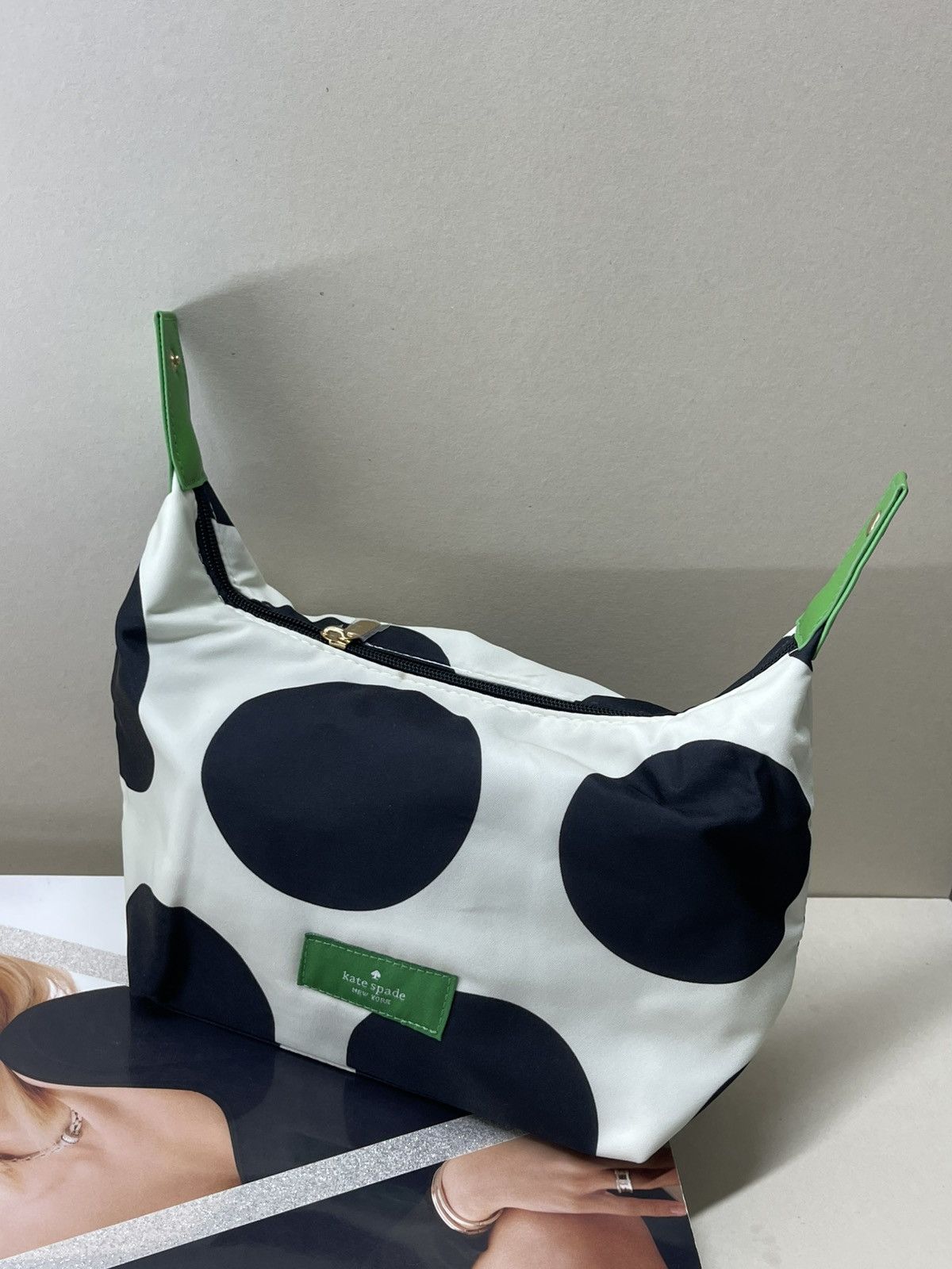 Kate Spade (new) Kate Spade costmetic pouch/travel kit polka dot Size ONE SIZE - 5 Thumbnail