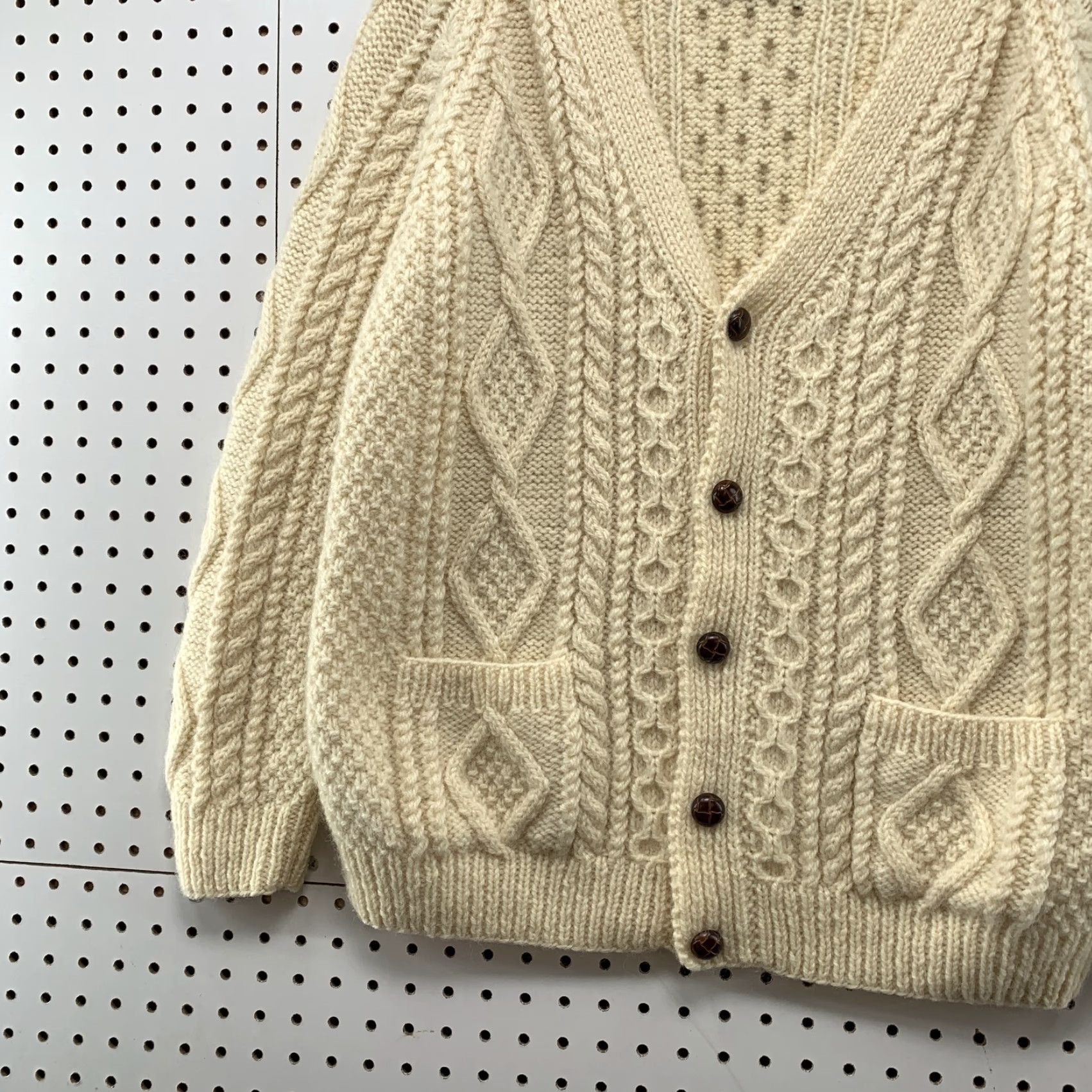 Vintage VINTAGE Aran Cardigan Knit Wool Cream M Mens Size M 40 Beige Cable Knit Fisherman V-Neck Winter Casual Mens Size US M / EU 48-50 / 2 - 3 Thumbnail
