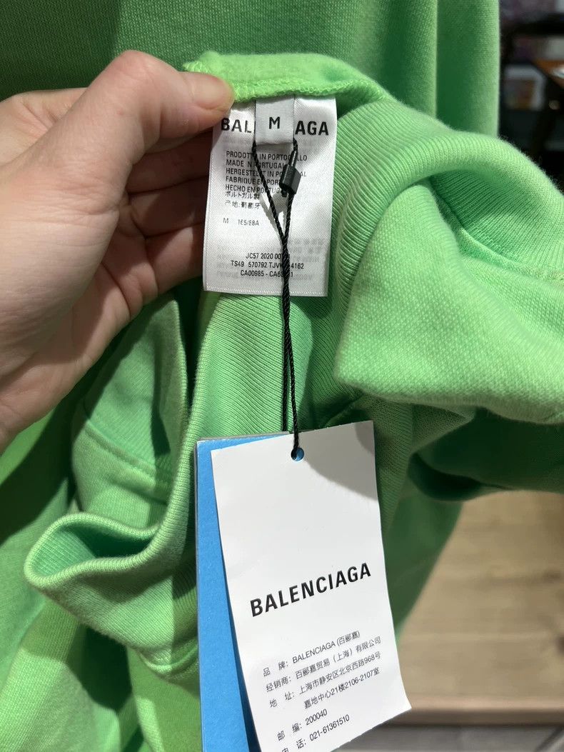 Balenciaga Balenciaga Green Charity Hoodie with Tags Size M, In Stock Size US M / EU 48-50 / 2 - 3 Thumbnail